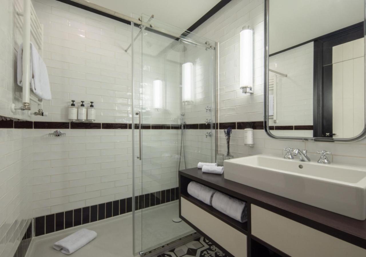Deluxe Double Room Balcony