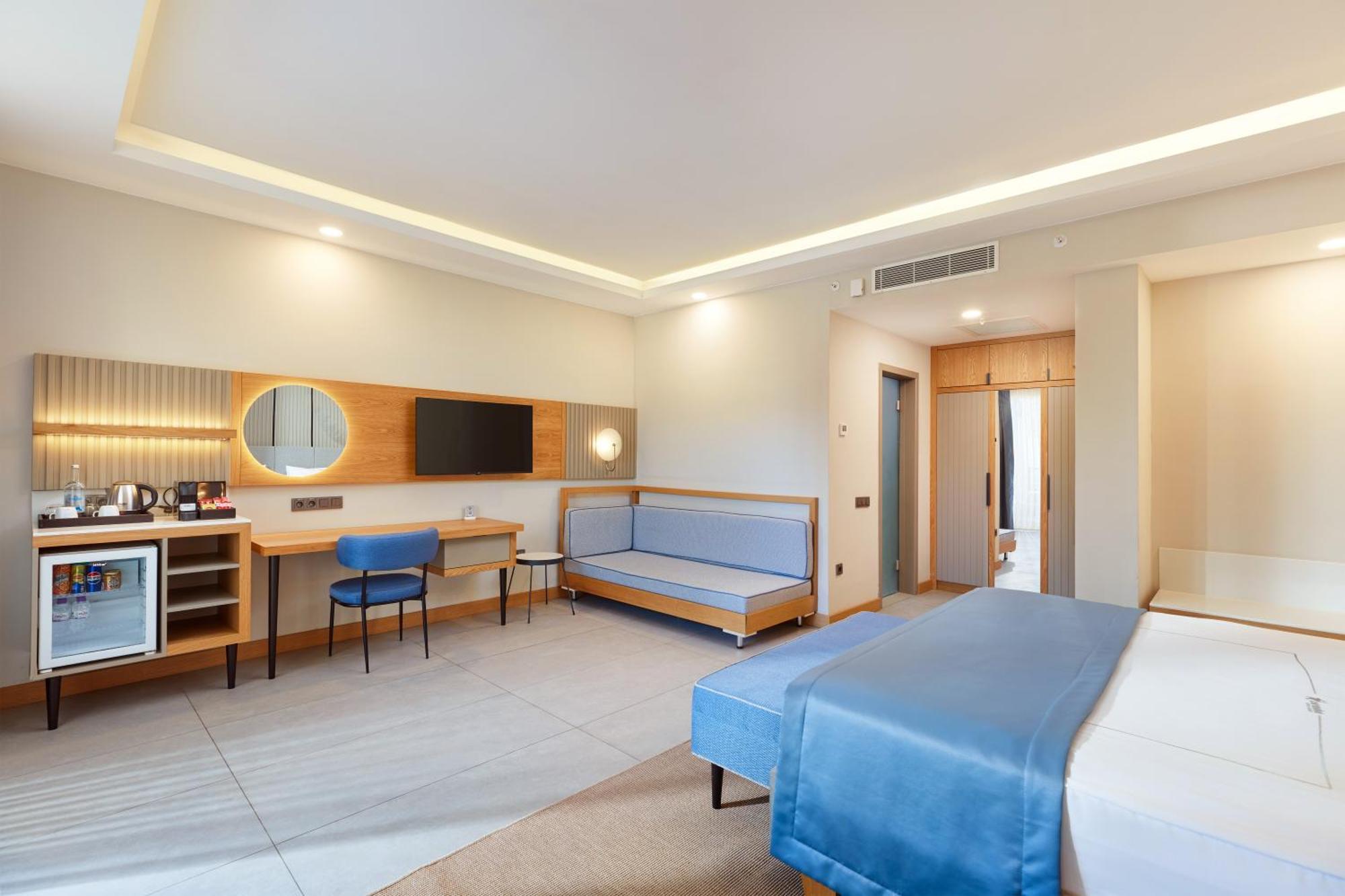 Superior Triple Room