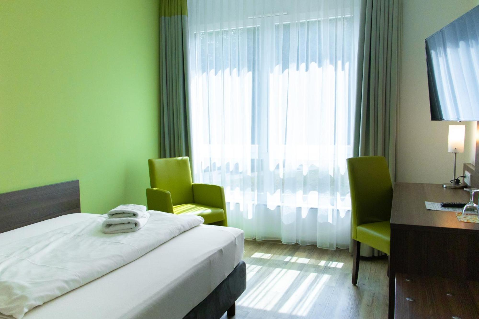 Small Single Room