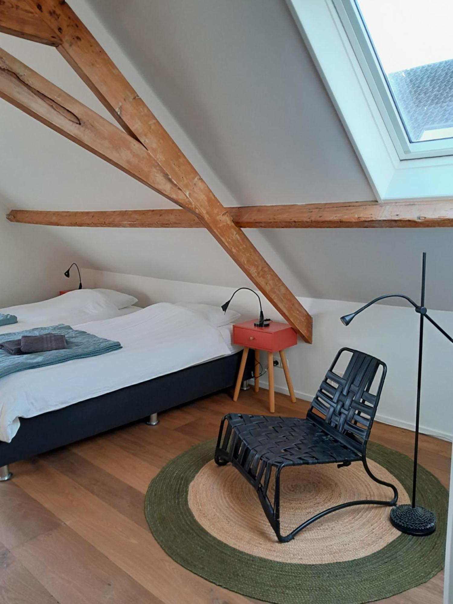 Double Room Private Bathroom