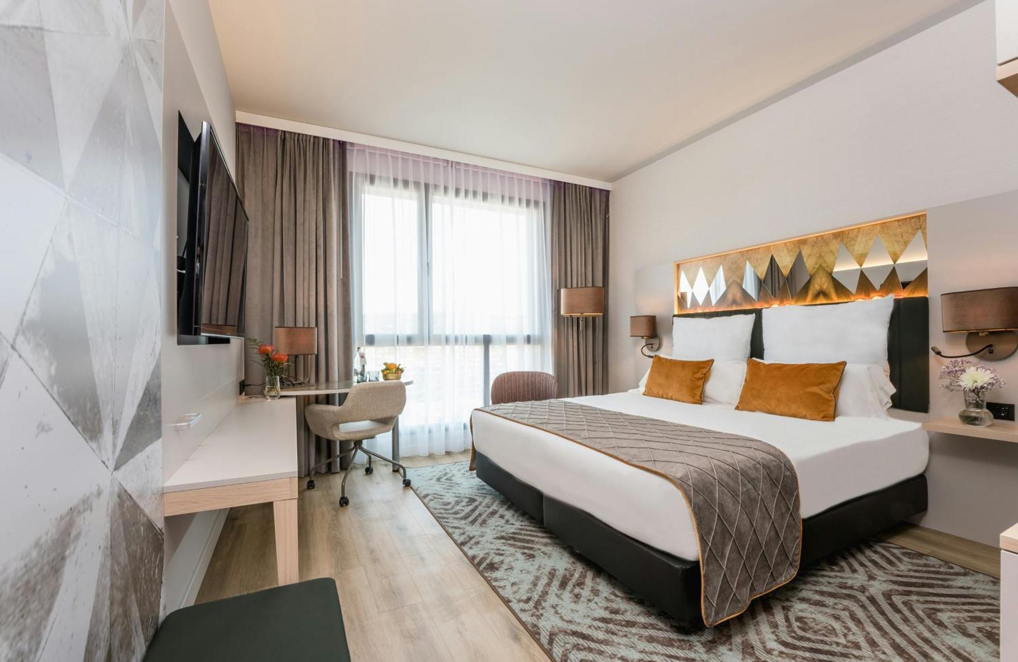 Double or Twin Room,1747146585:JPEG