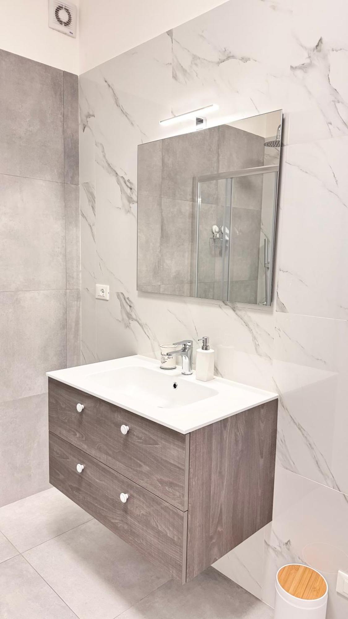Camera Tripla con Bagno Privato Esterno