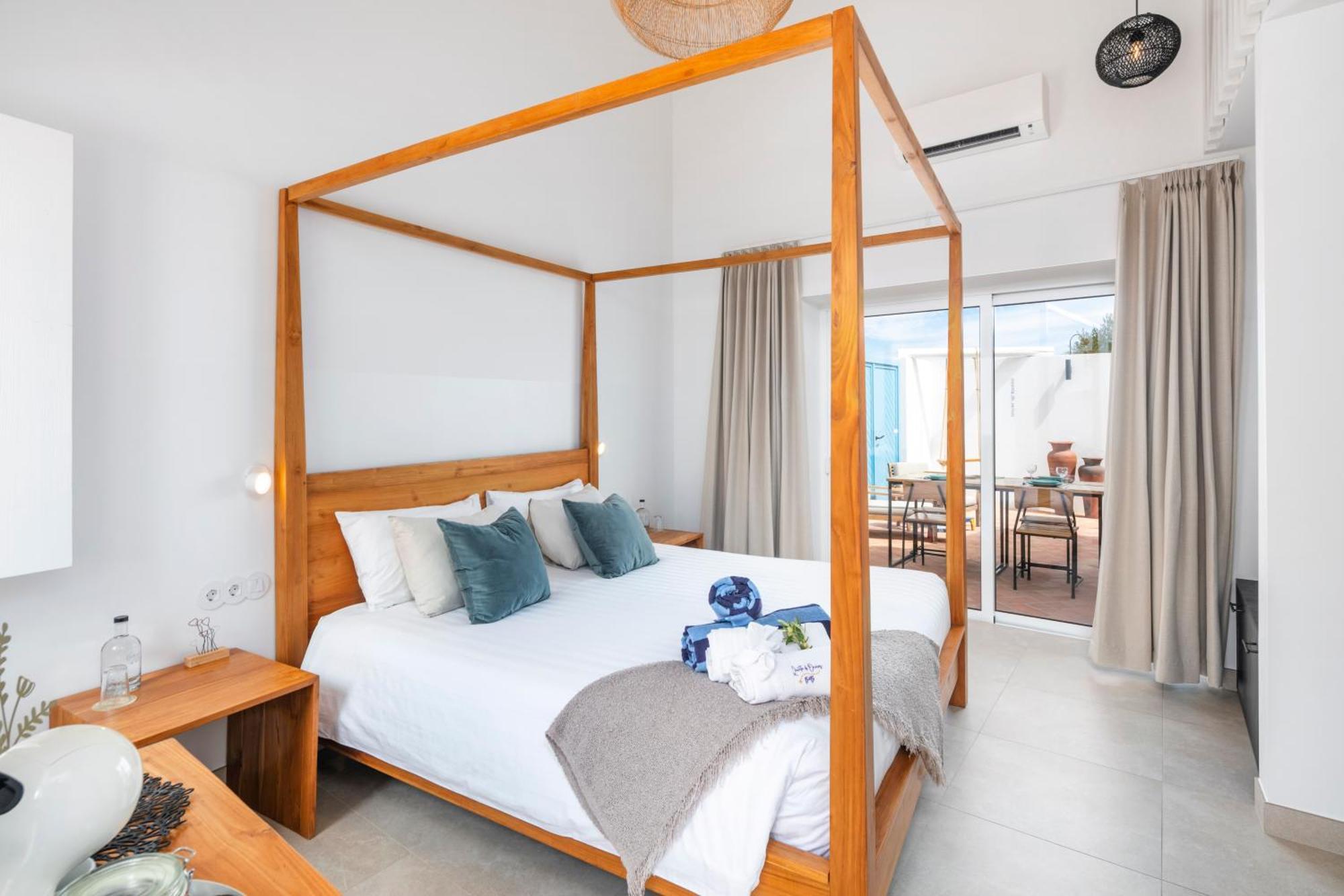 Triple Room Terrace