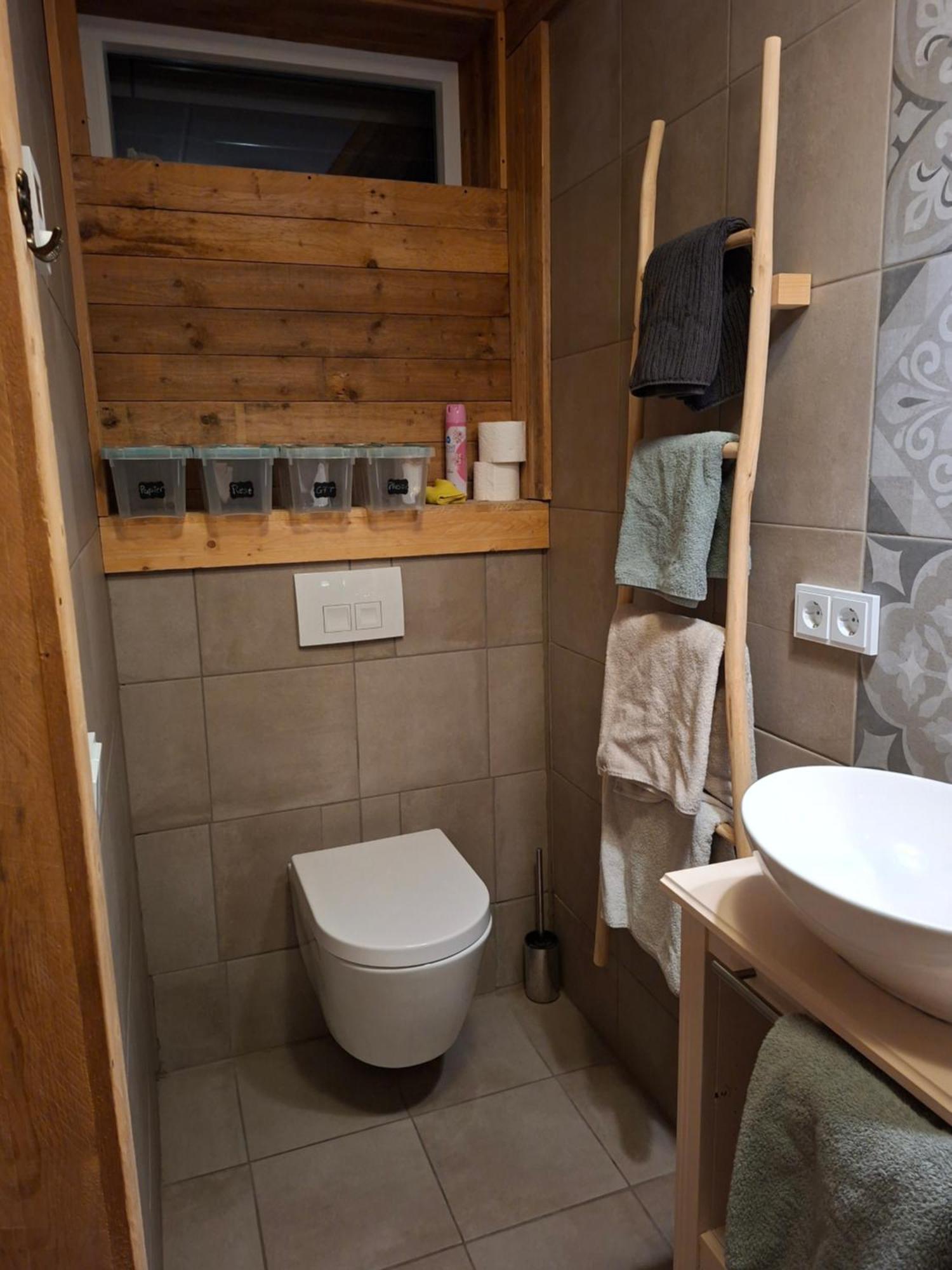 Double Room Private Bathroom