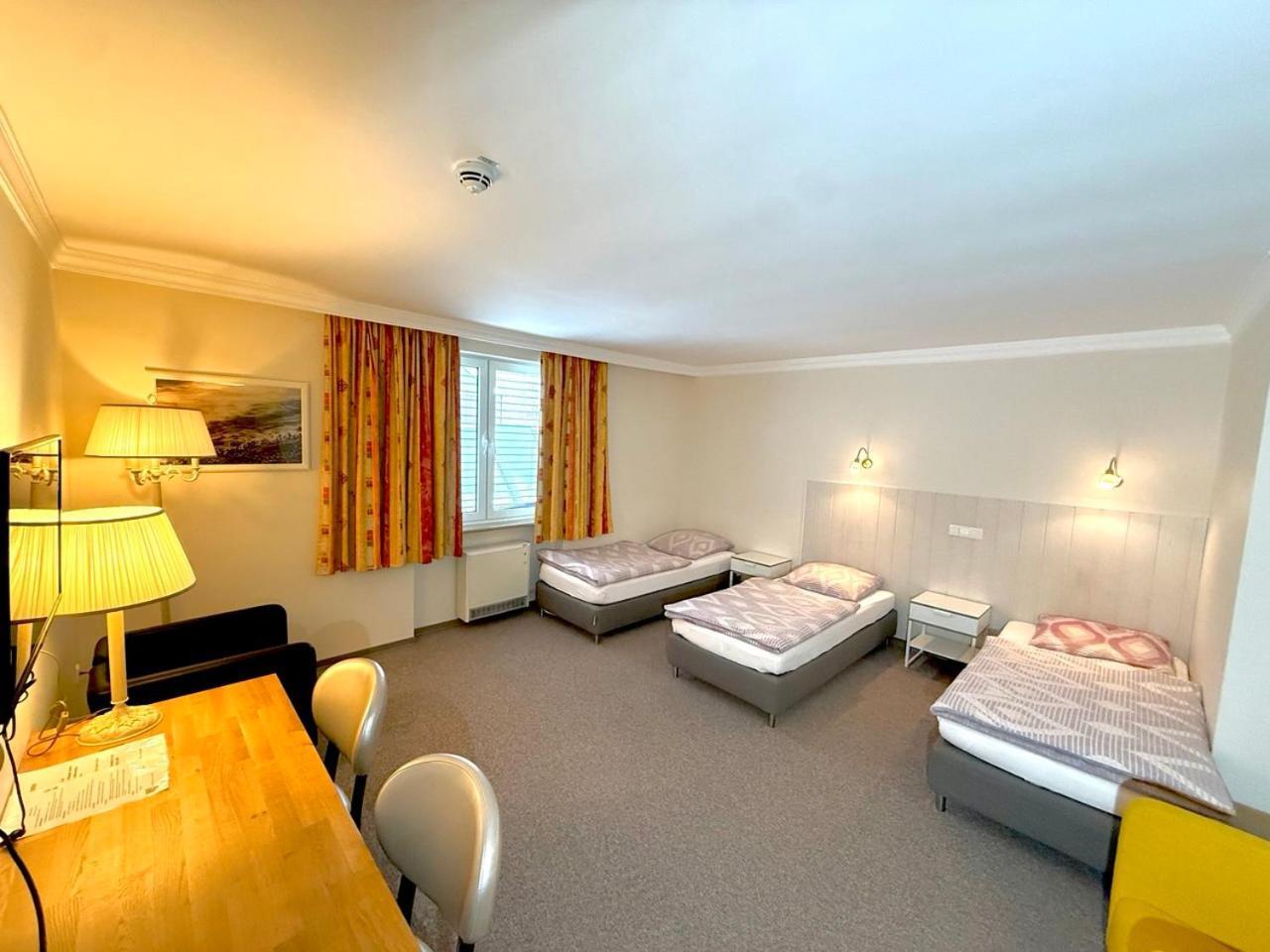 Standard Dreibettzimmer