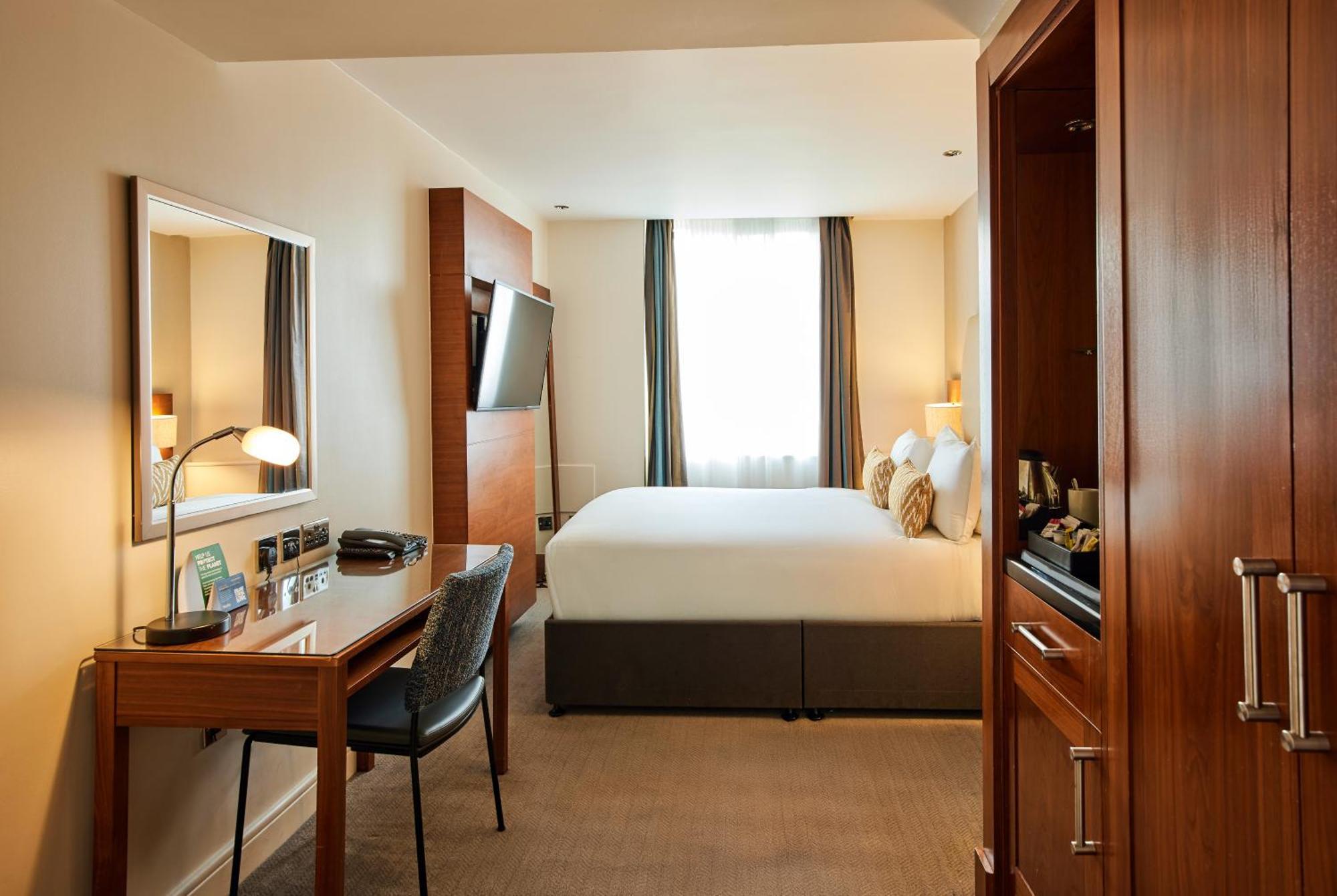 Standard Double Room,1756403824:JPEG