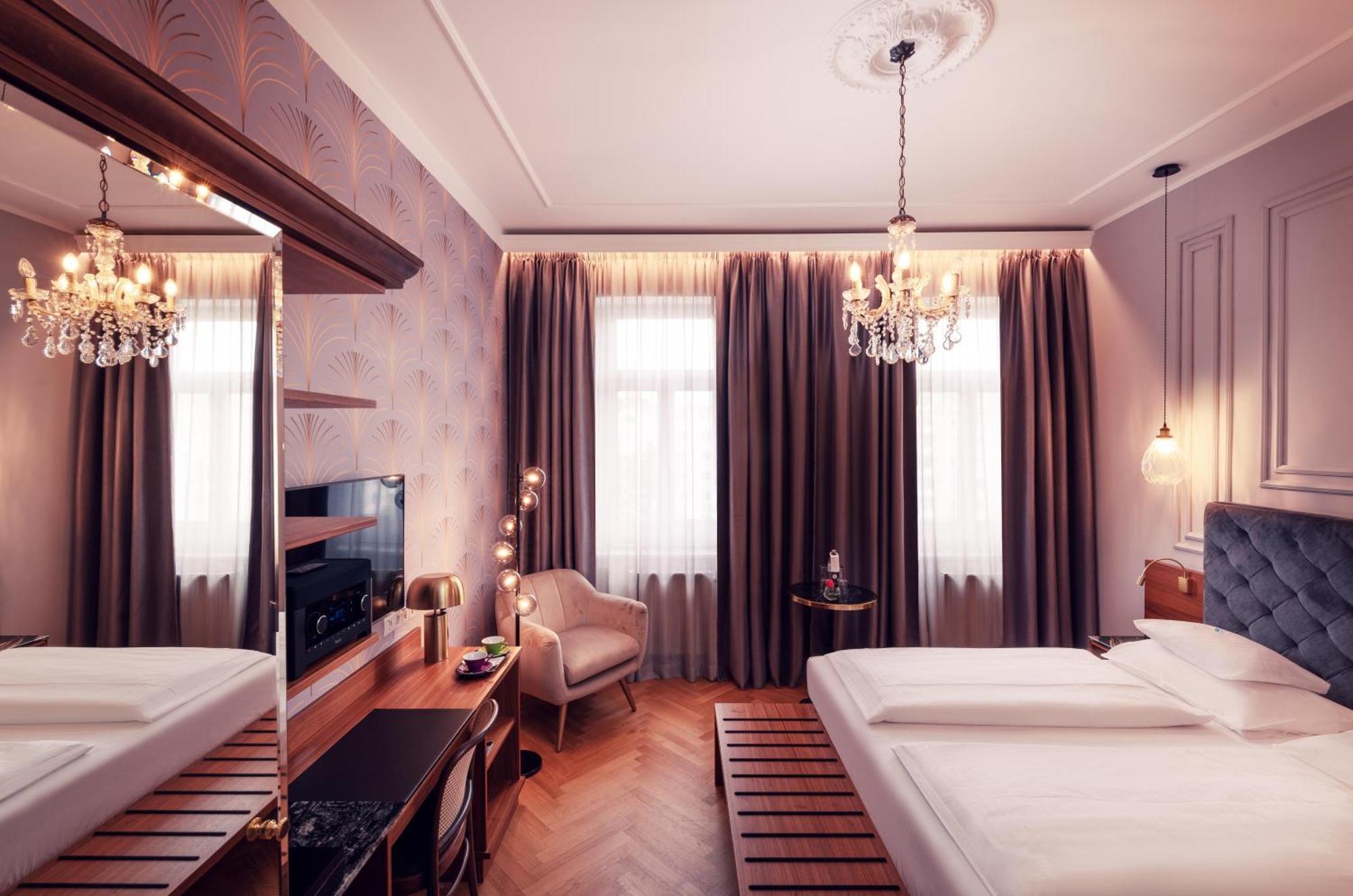 Classic Double Room