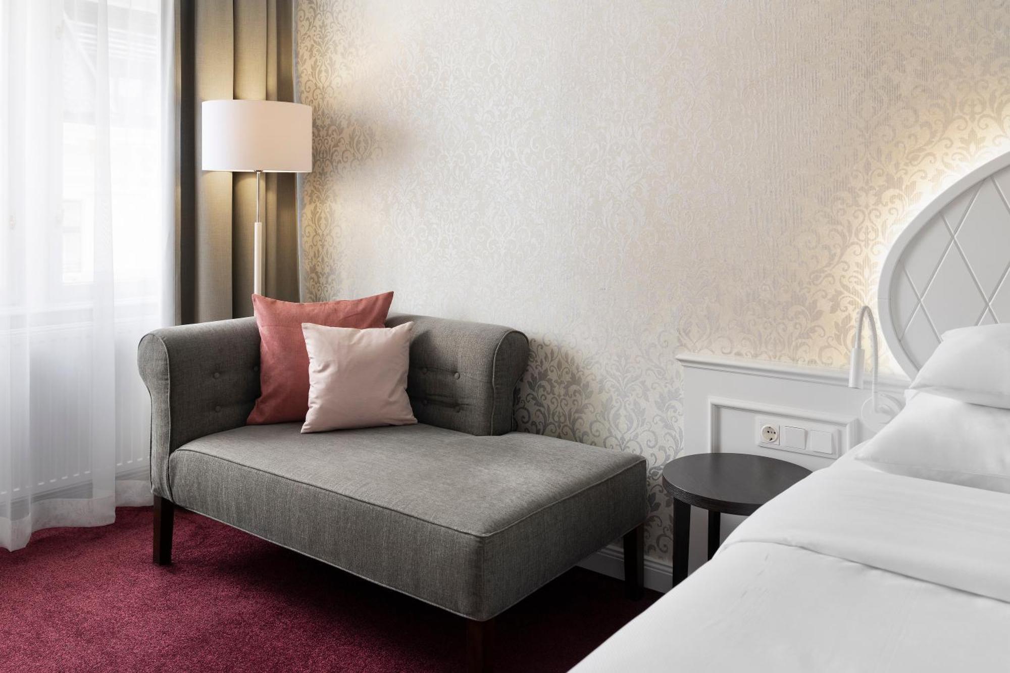 Superior Room 1 King Size bed