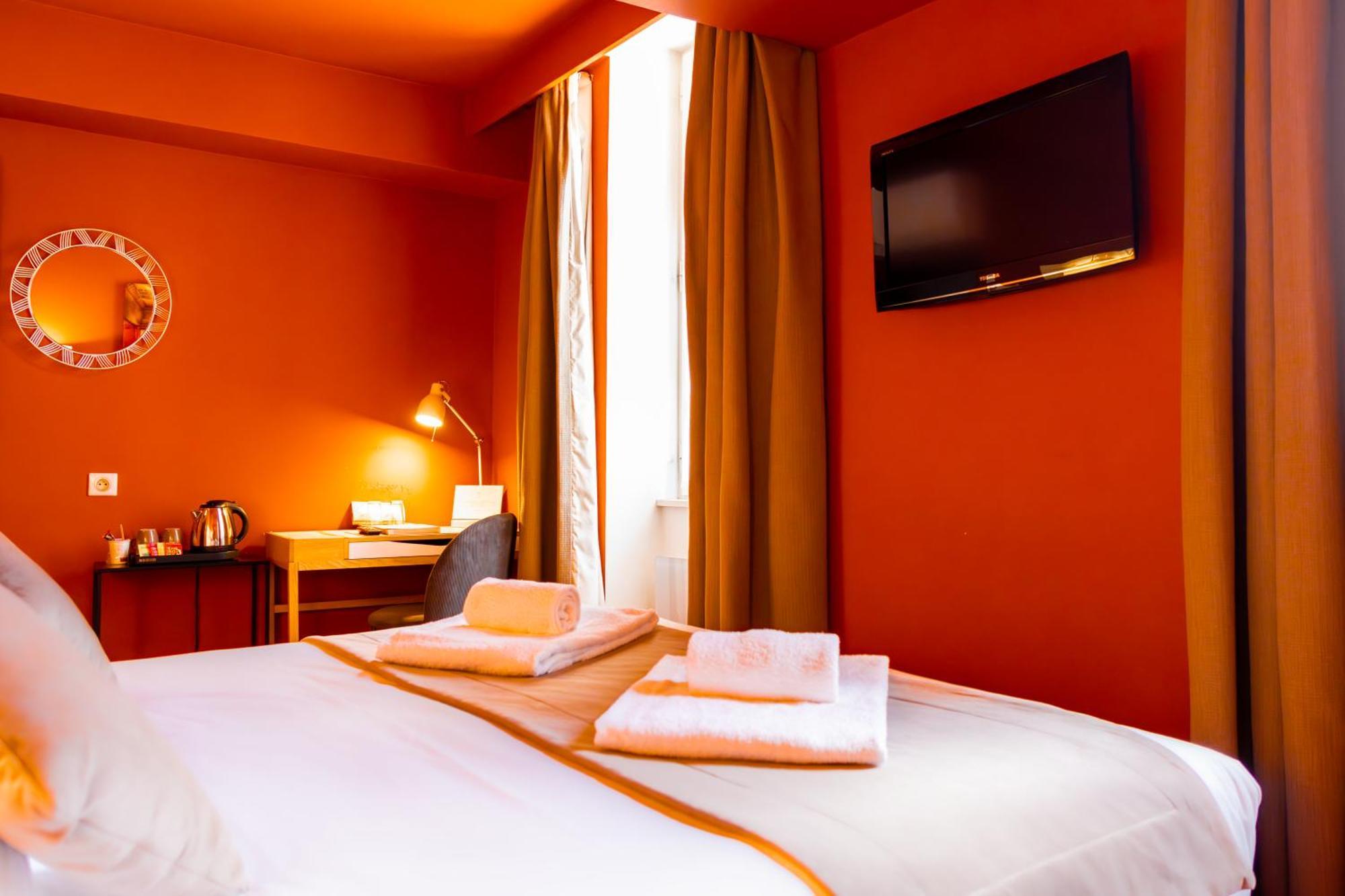 Double Room Standard Bed
