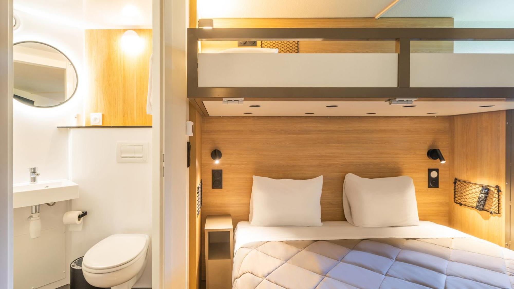 Standard Queen Room One Bunk Bed