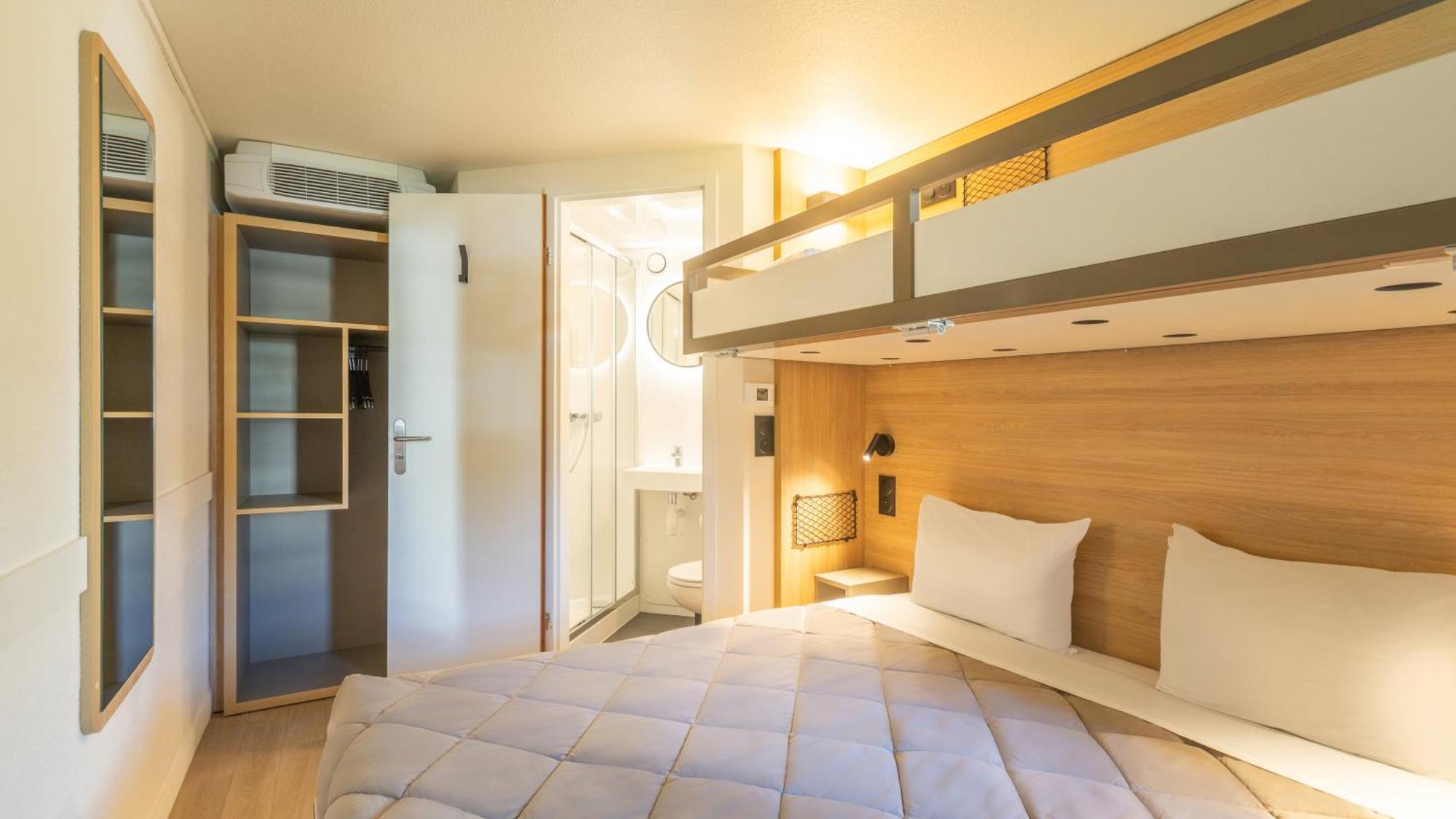 Standard Queen Room One Bunk Bed