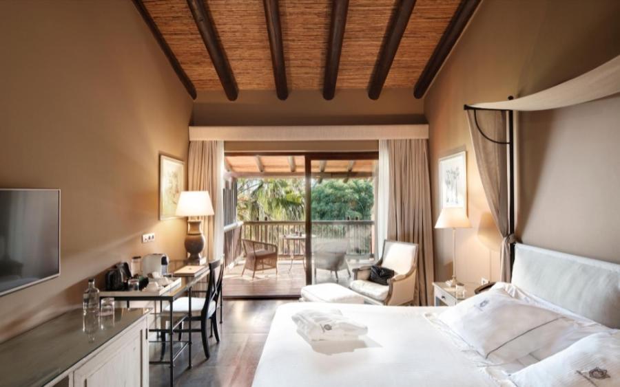 Deluxe Room,1756415995:JPEG