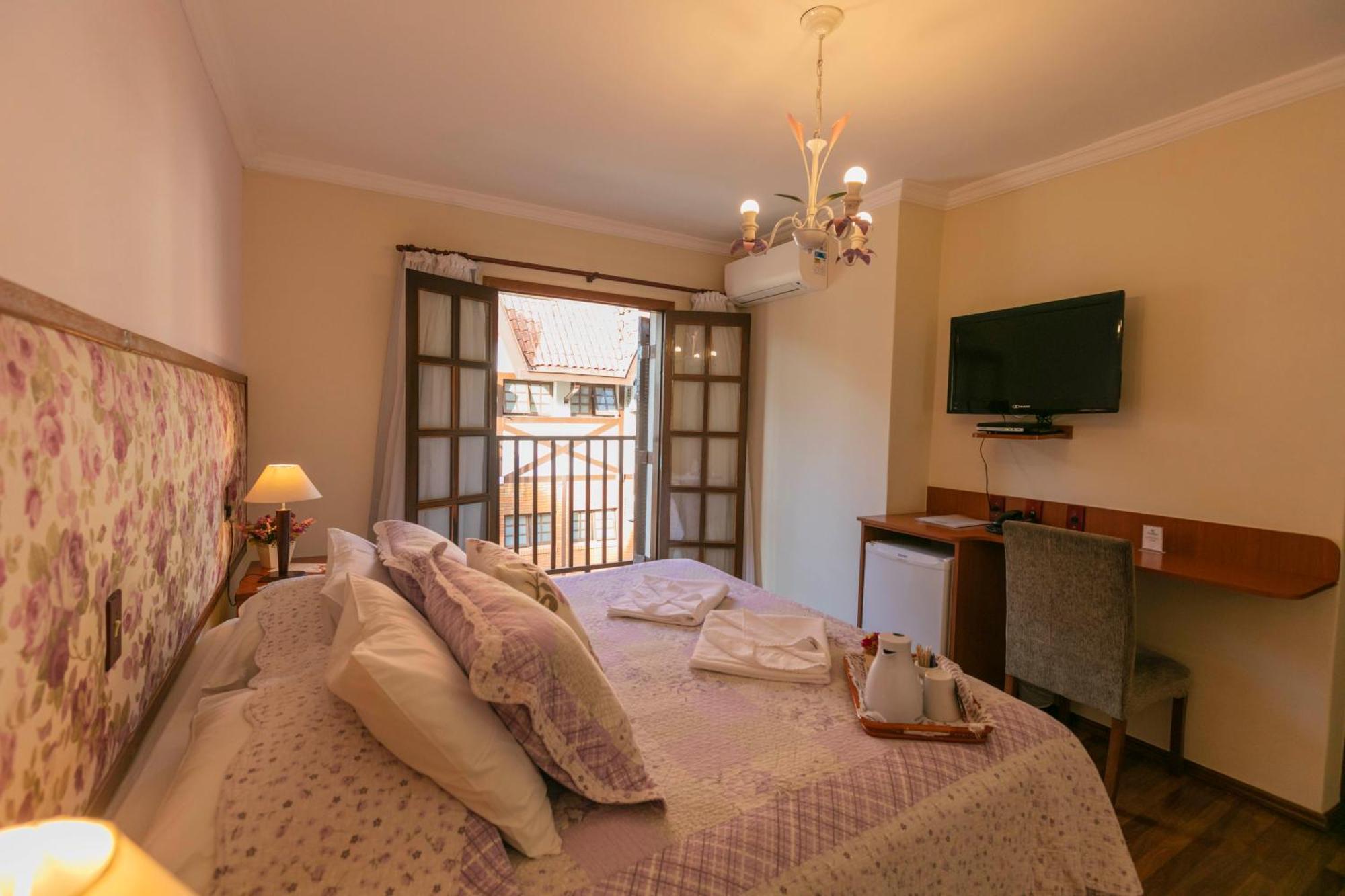 Luxury Double or Twin Room Balcony