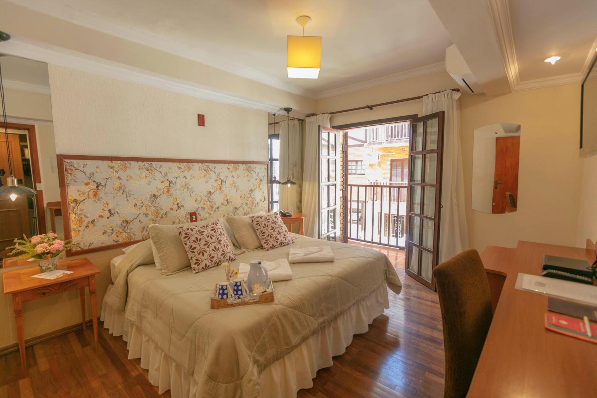 Luxury Double or Twin Room Balcony