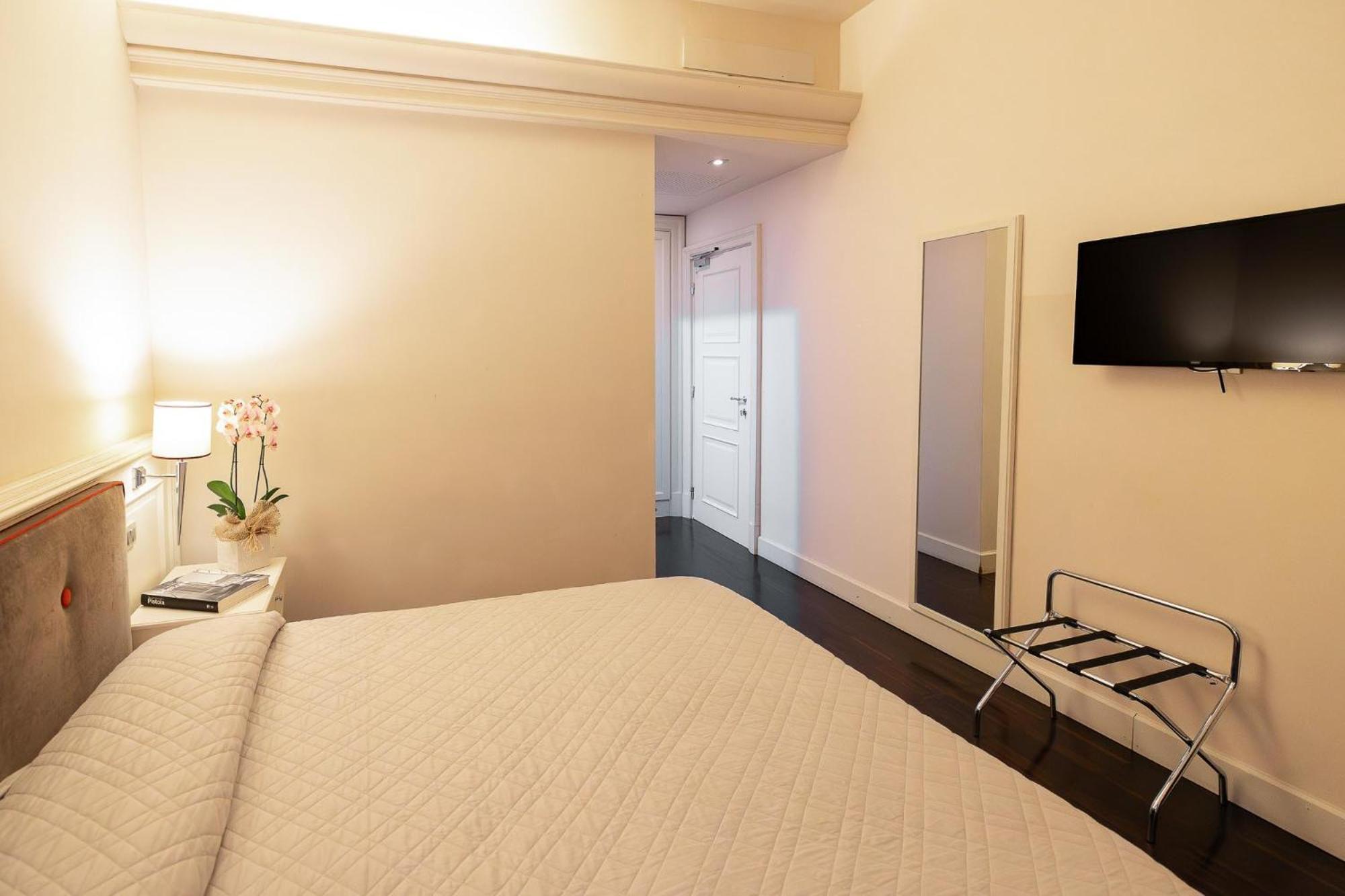 Classic Double or Twin Room