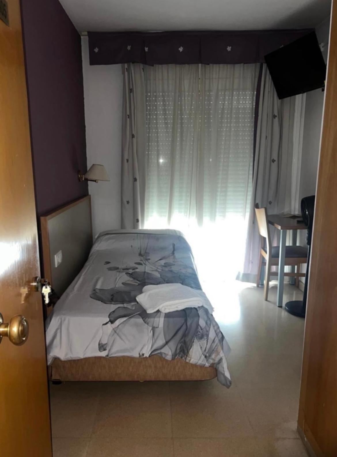 Single Room Balcony