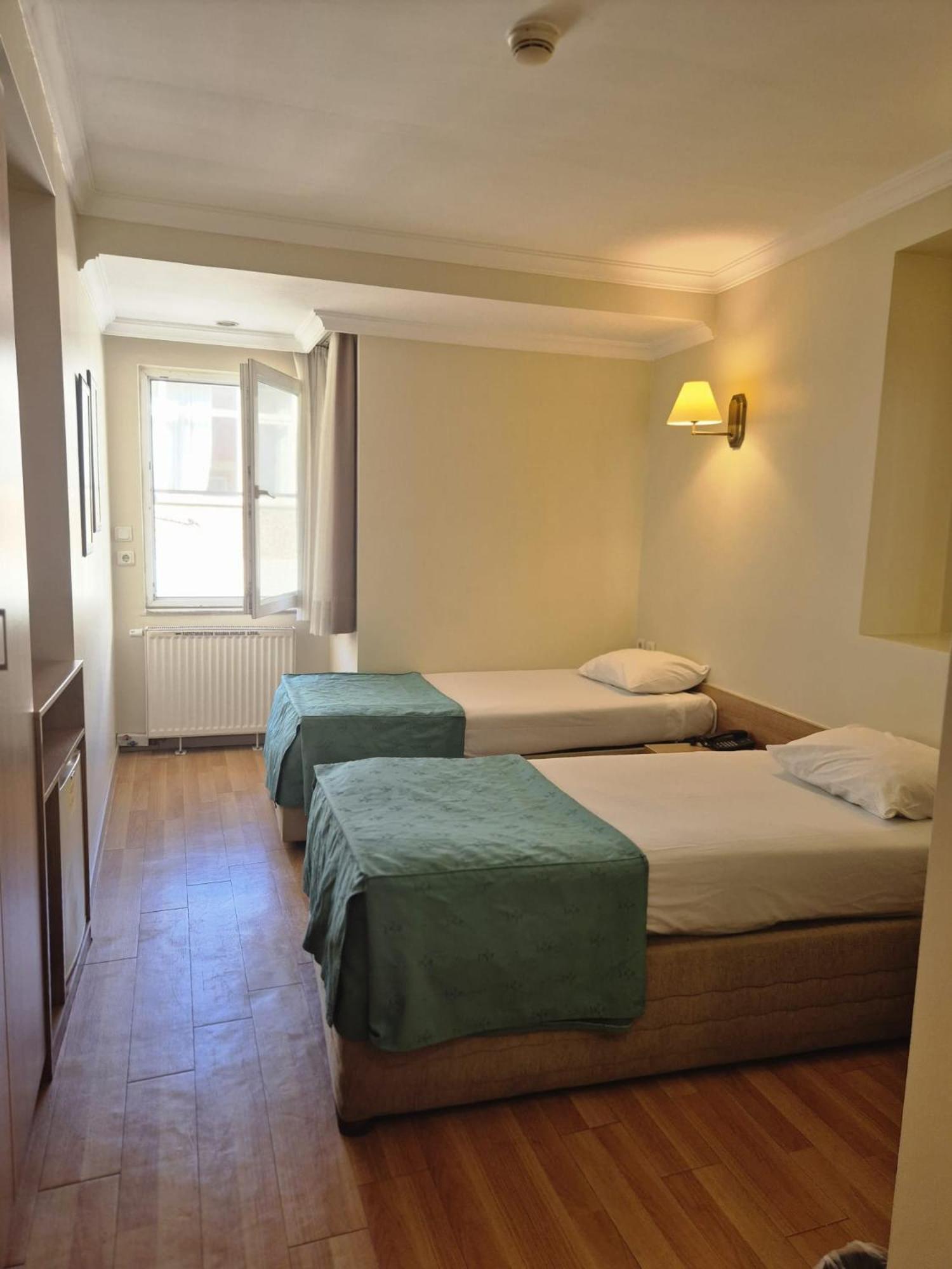 Standard Single Room