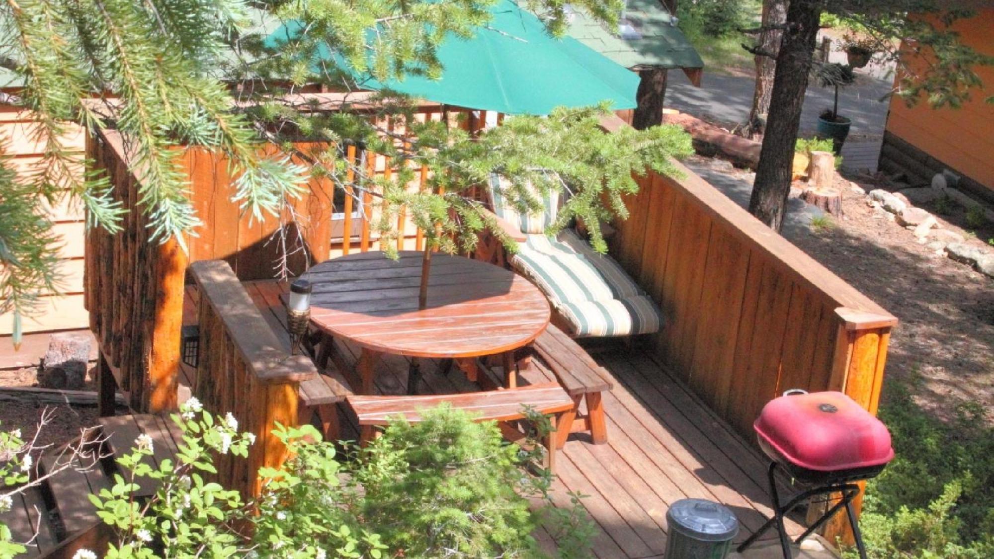 The Solitude Cabin 5