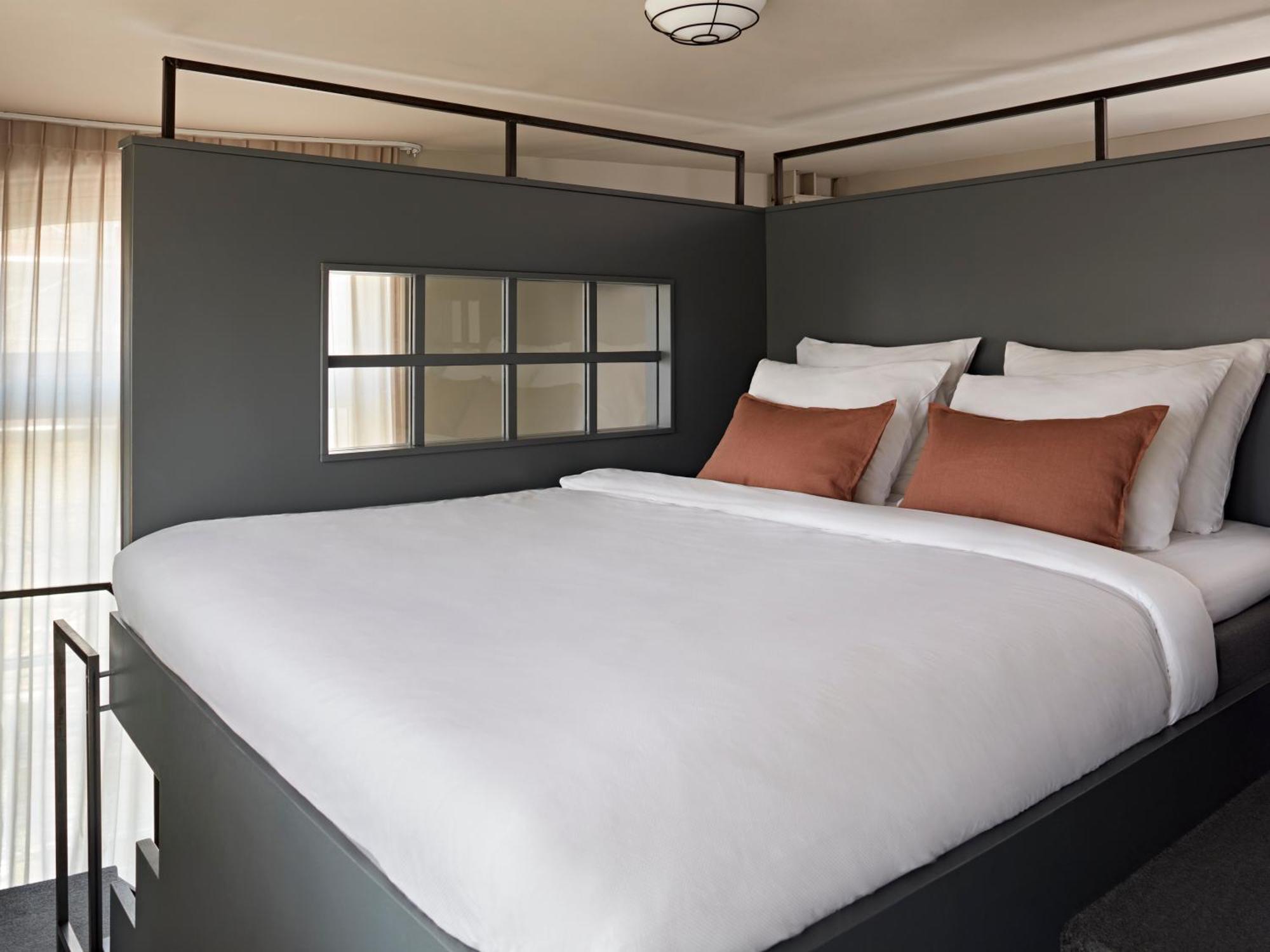 Medium Studio Kitchen Extra Bed Duplex