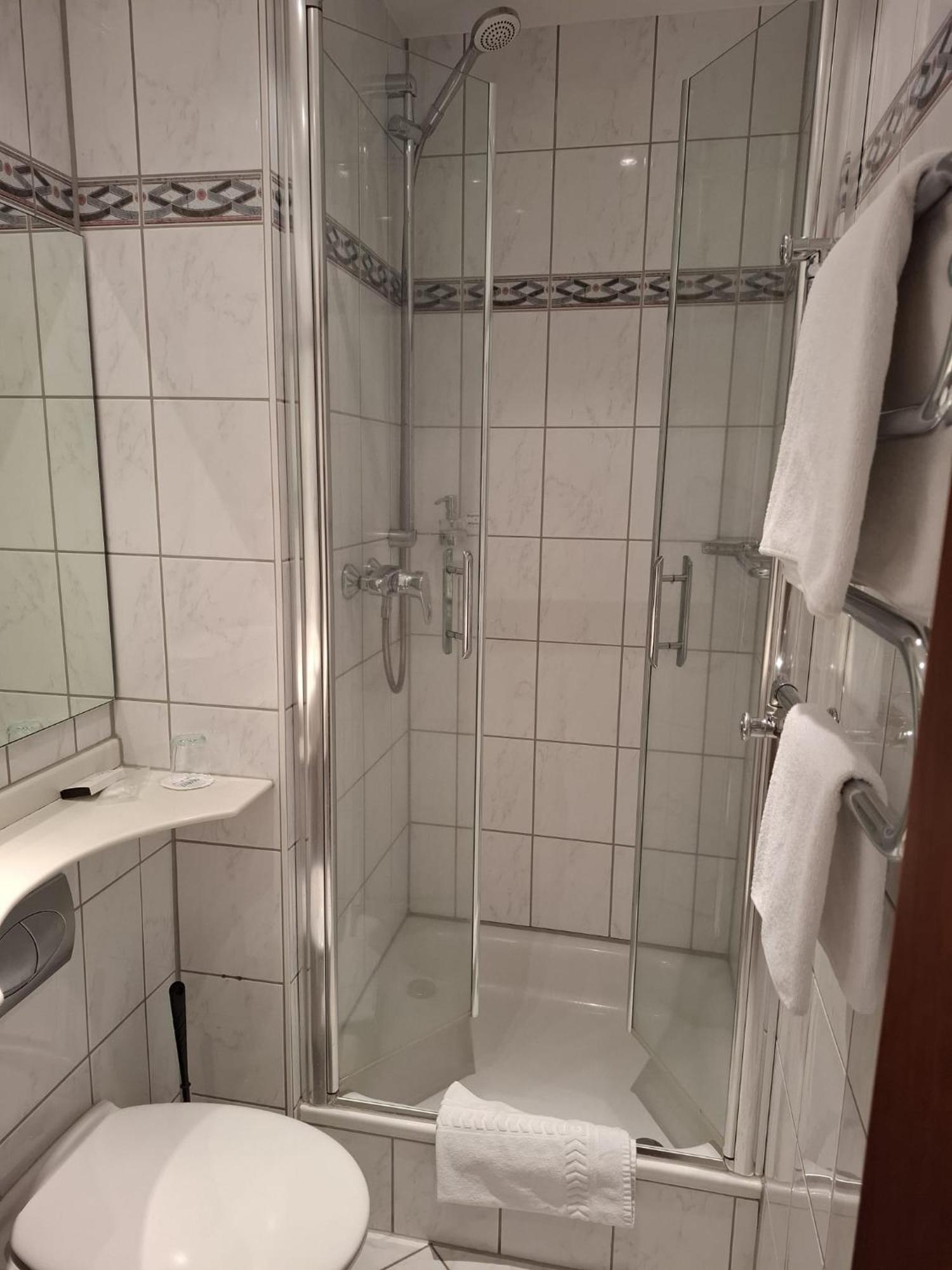 Small Single Room