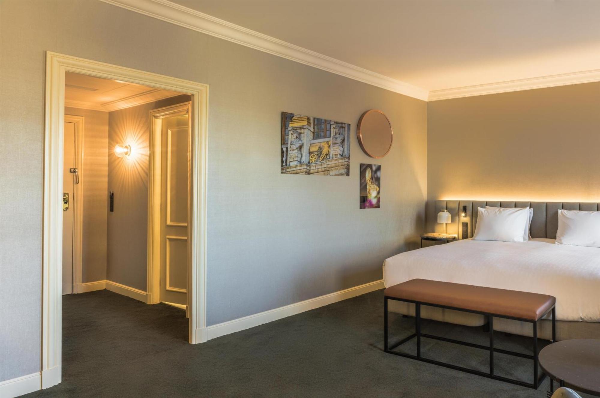 King Guest Room