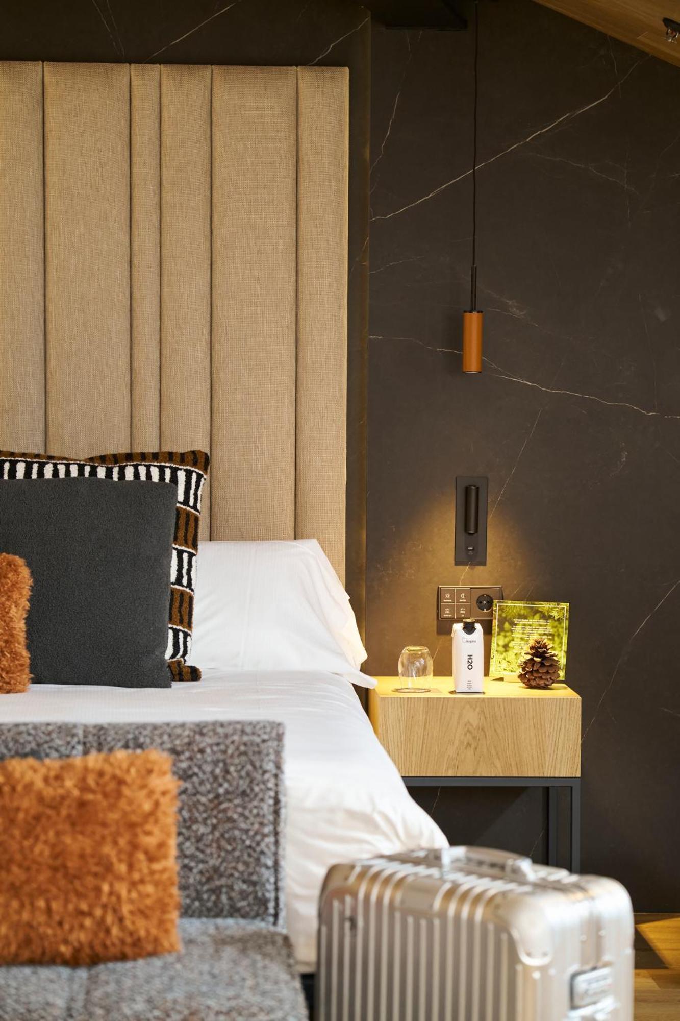 Deluxe Room Aduana Street