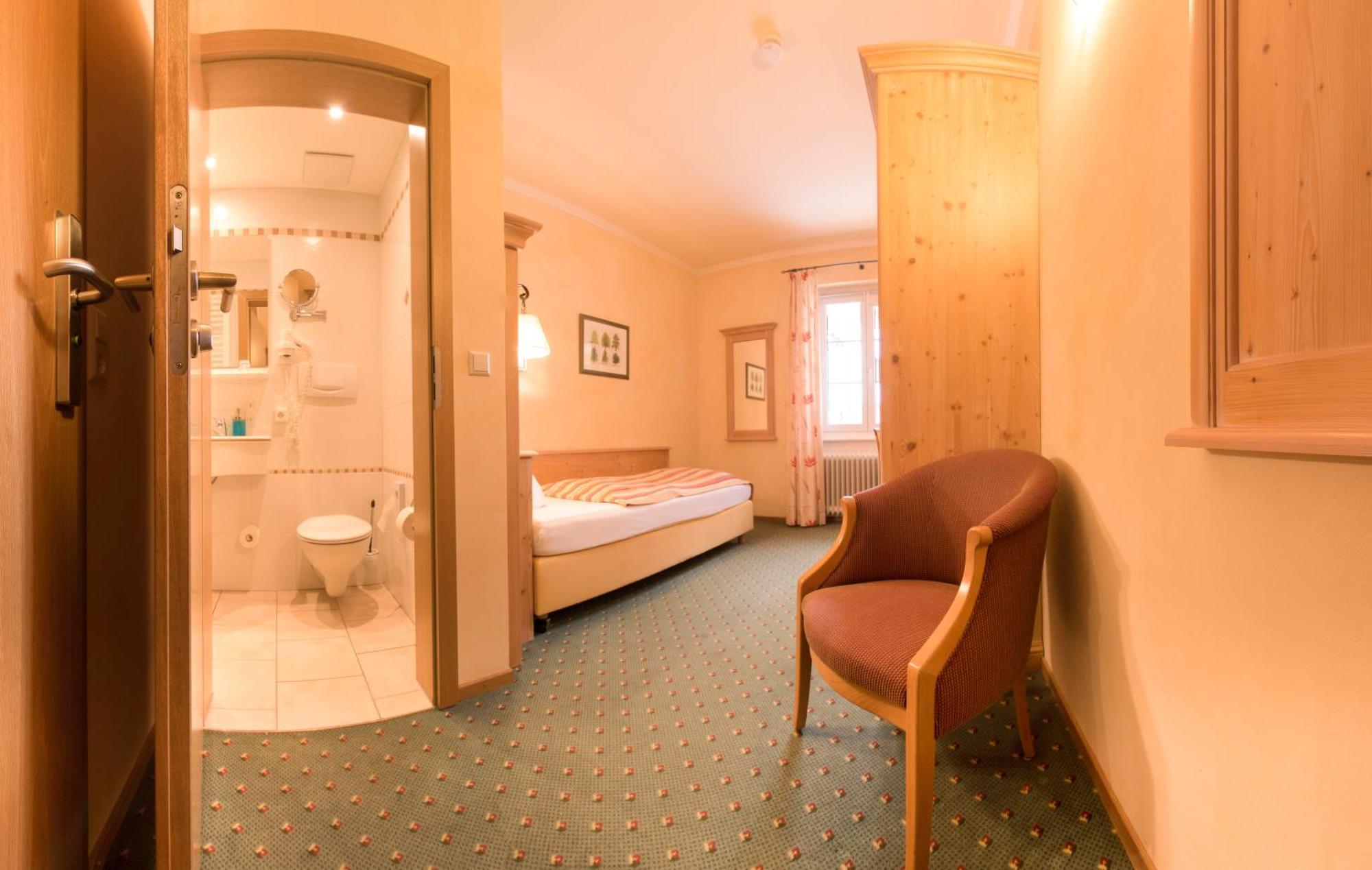 Comfort Single Room