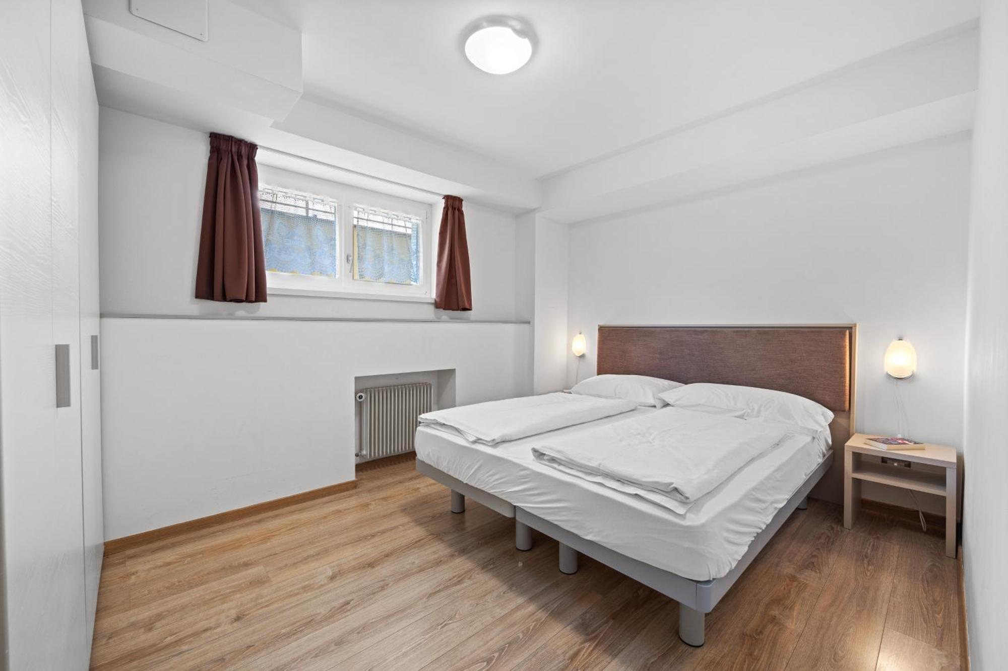 One-Bedroom Apartment Garden View