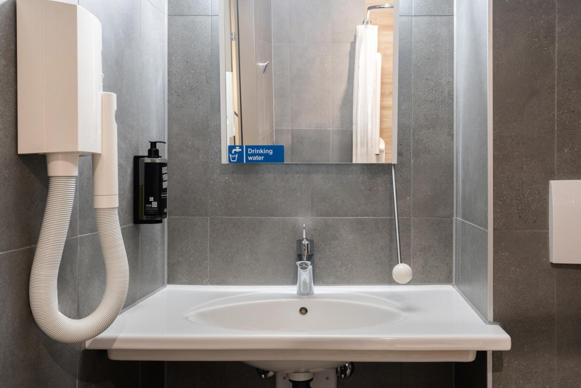 Habitación Estándar adaptada para personas con movilidad reducida