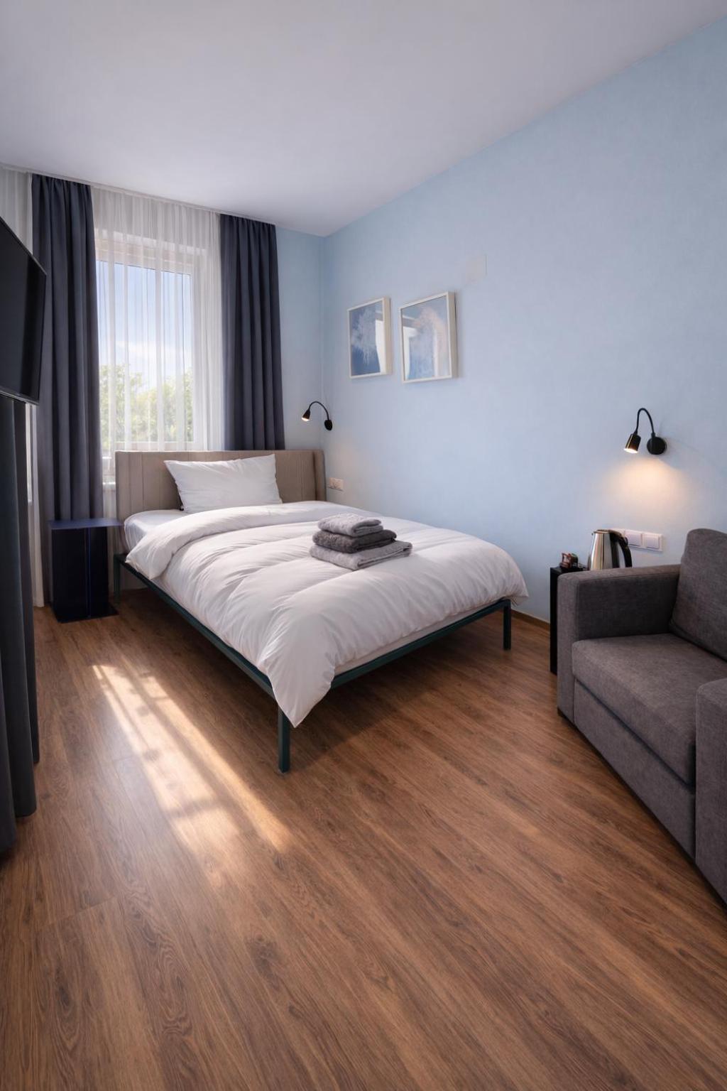 Standard Single Room