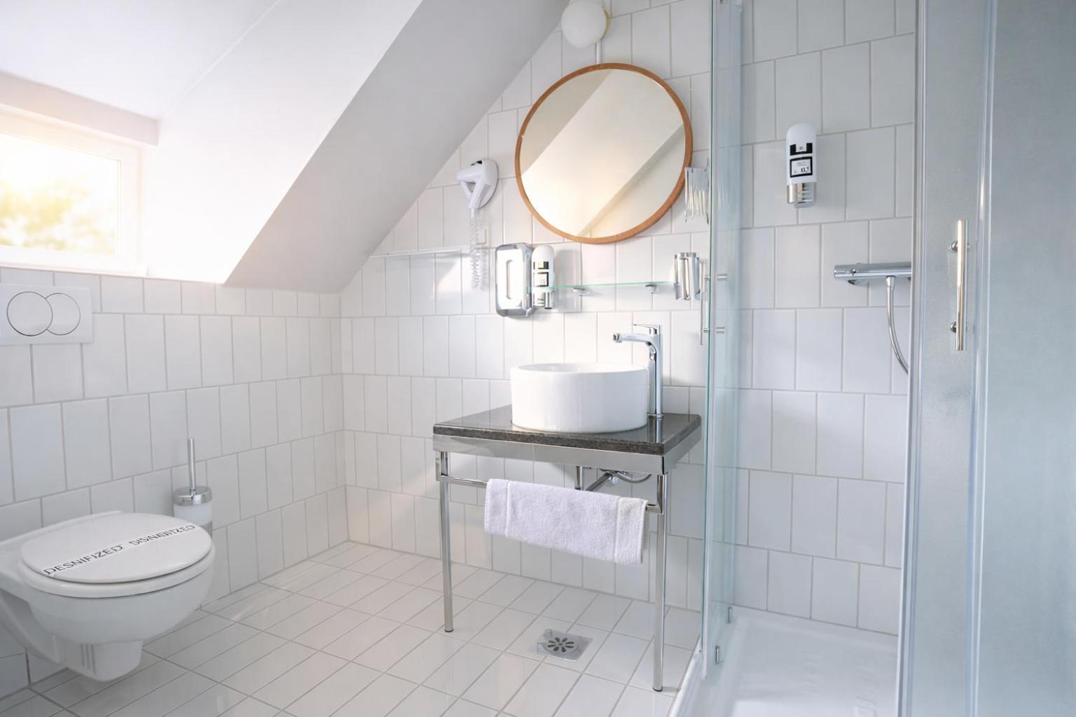 Economy Single Room