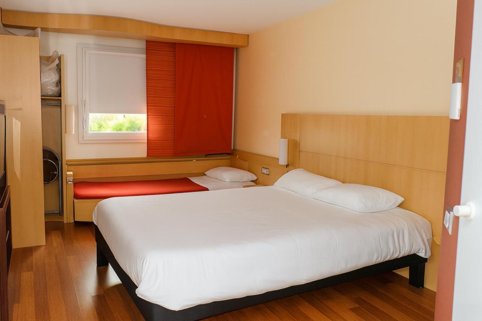 Standard Room One Double Bed One Single Bed
