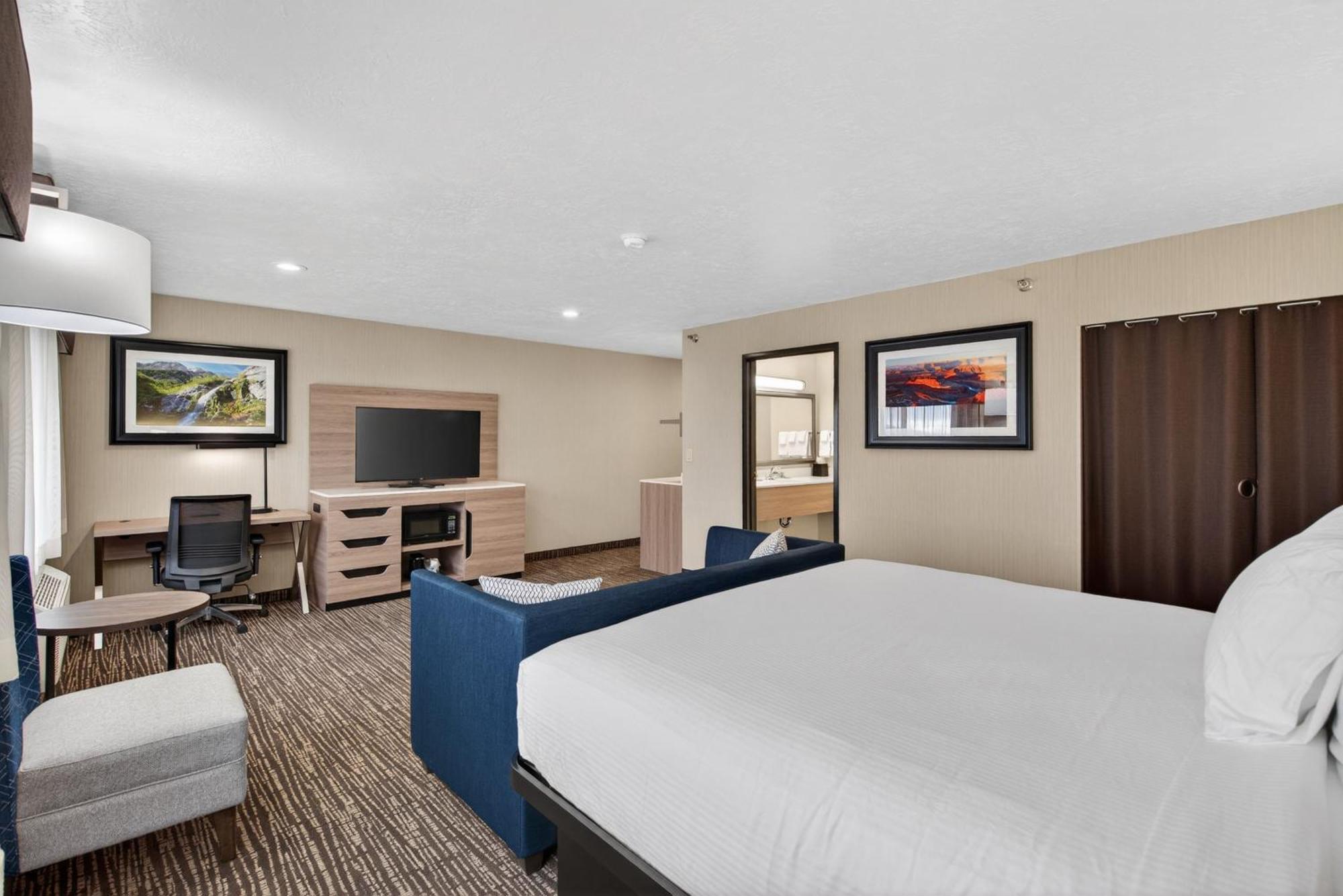 Executive King Room - Non-Smoking
