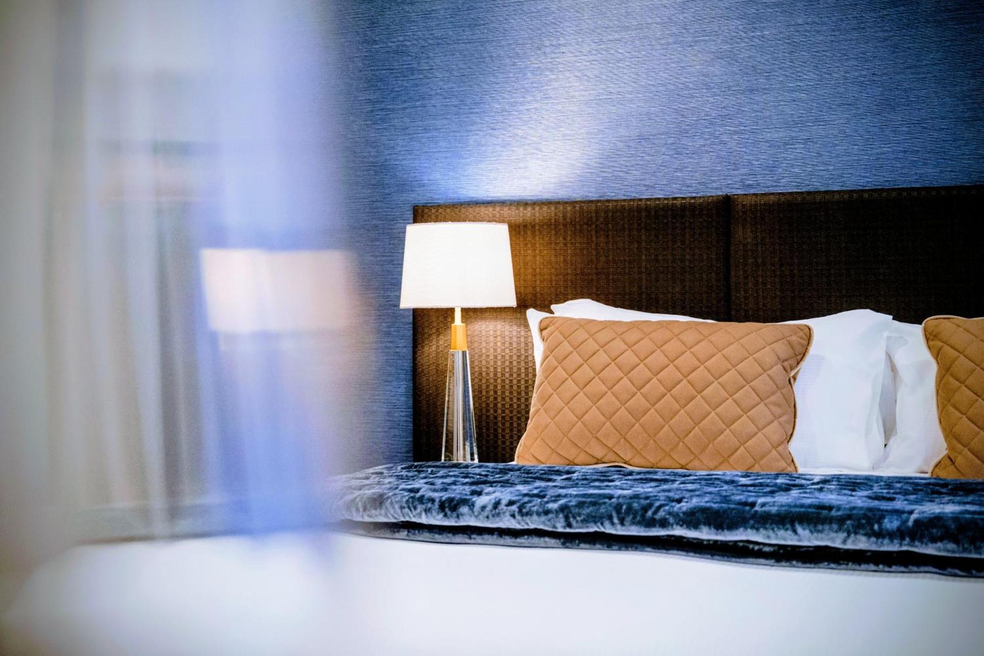 Queen Apartment