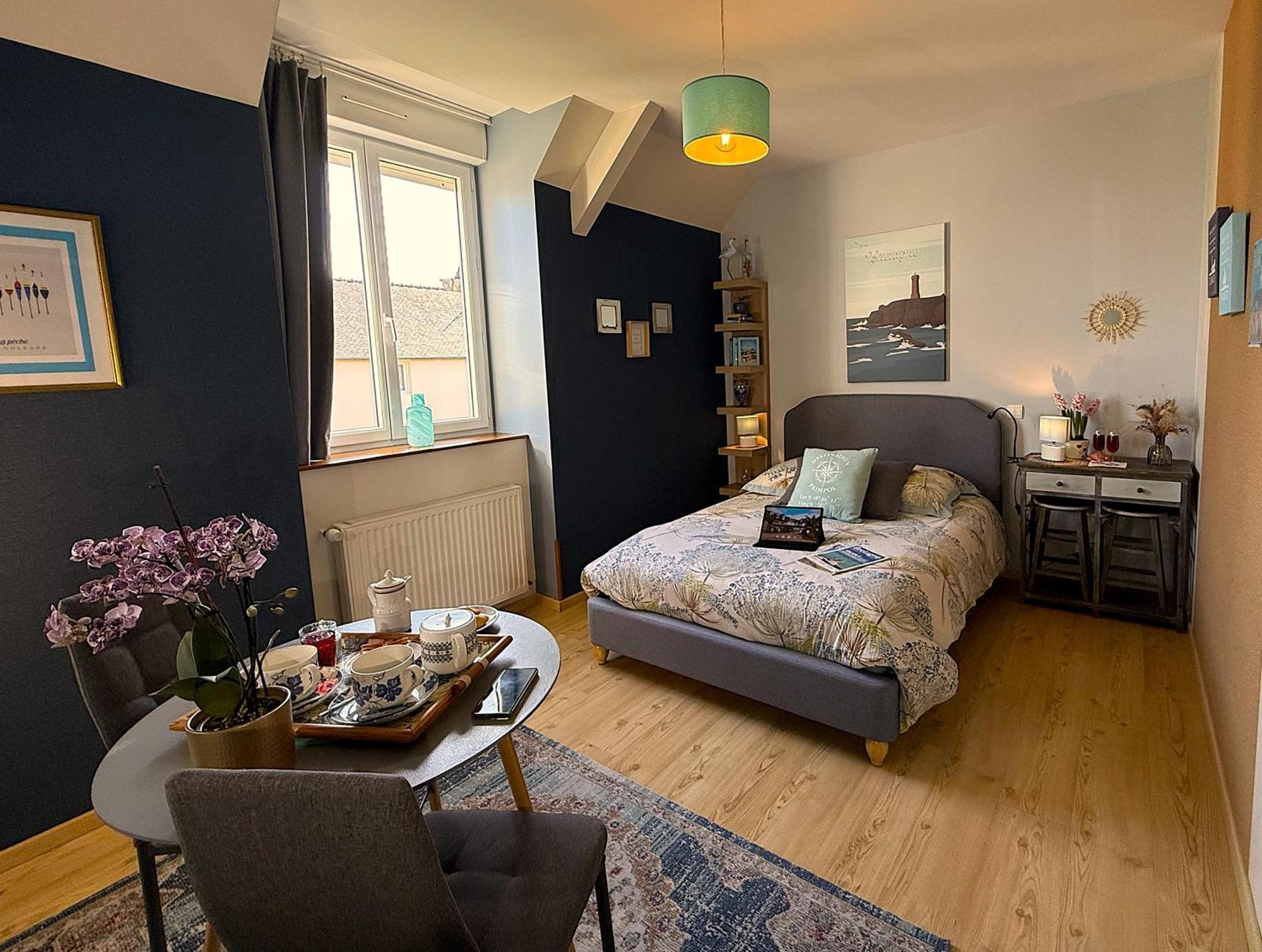 Deluxe Double Room Side Sea View