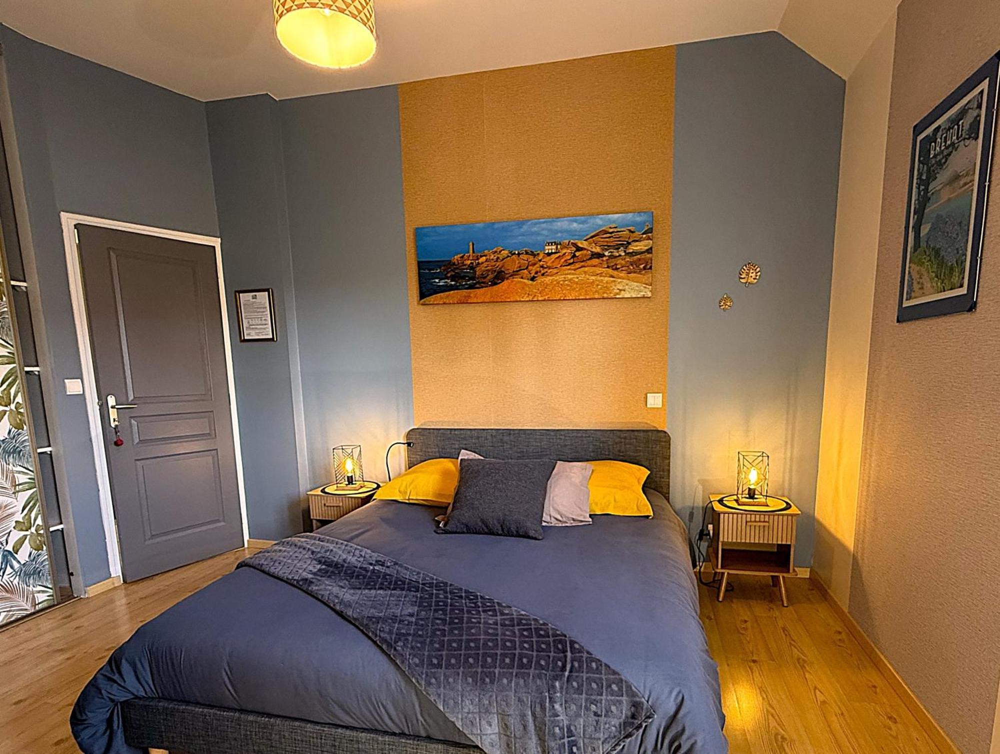 Deluxe Double Room Side Sea View