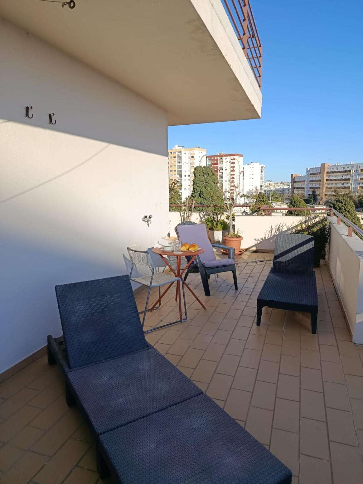 Estúdio com Vista Mar