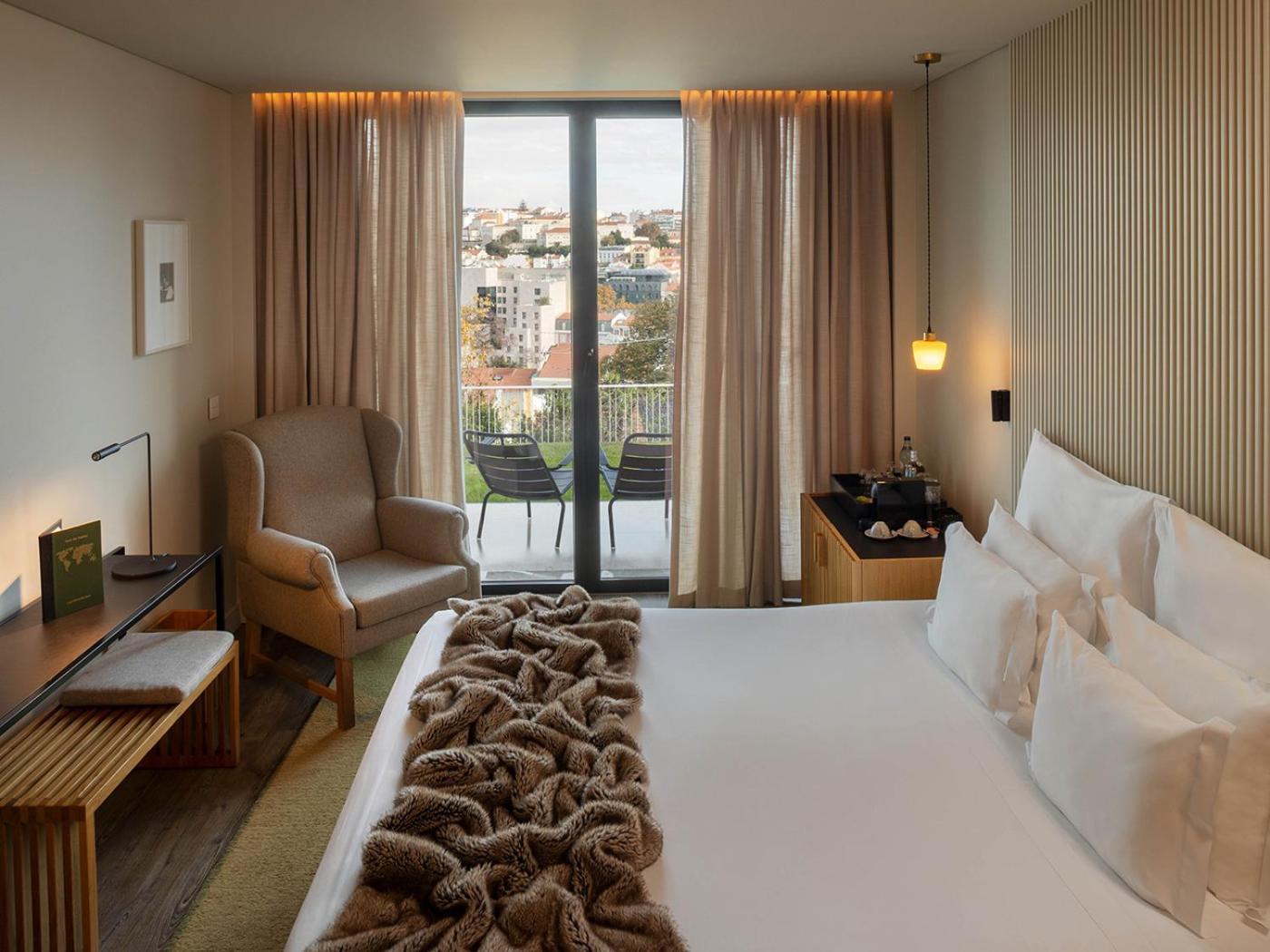 Quarto Duplo com Terraço