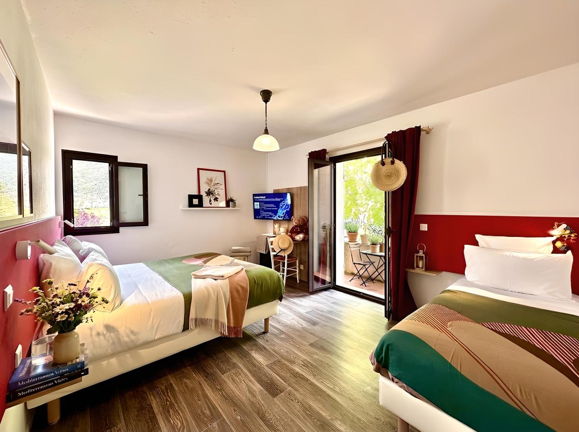Triple Room Balcony