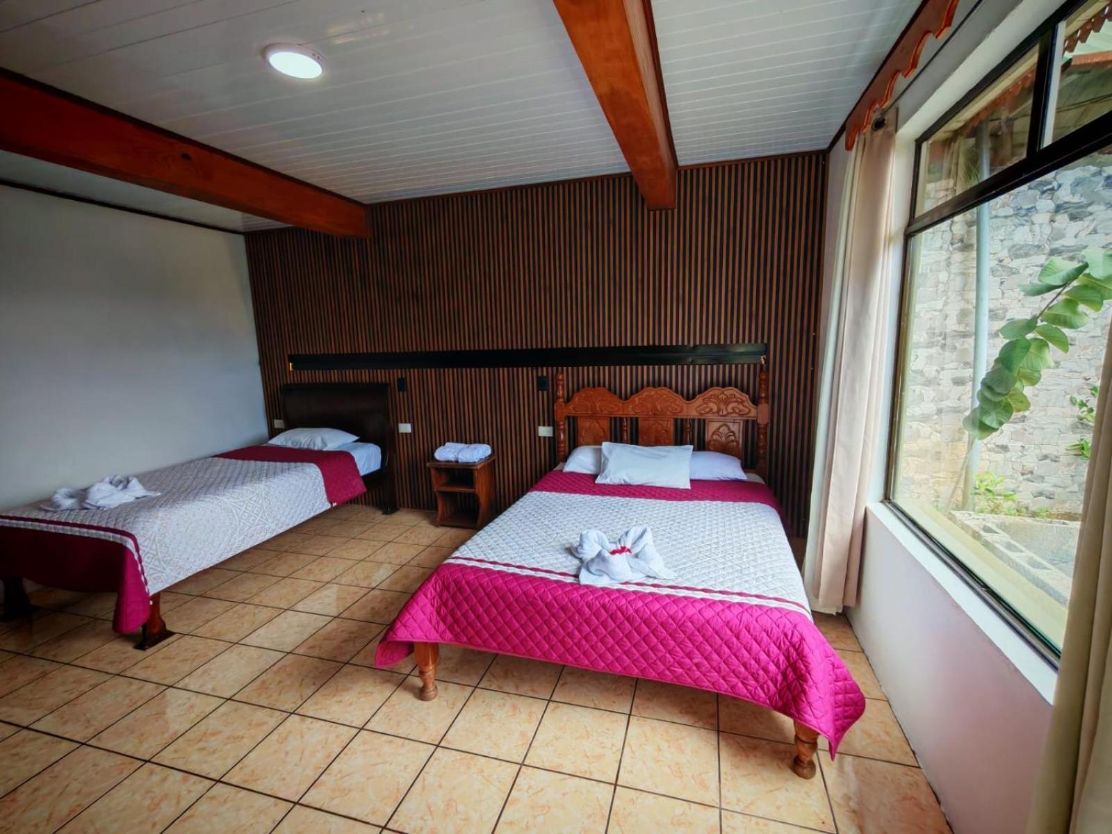 Triple Room