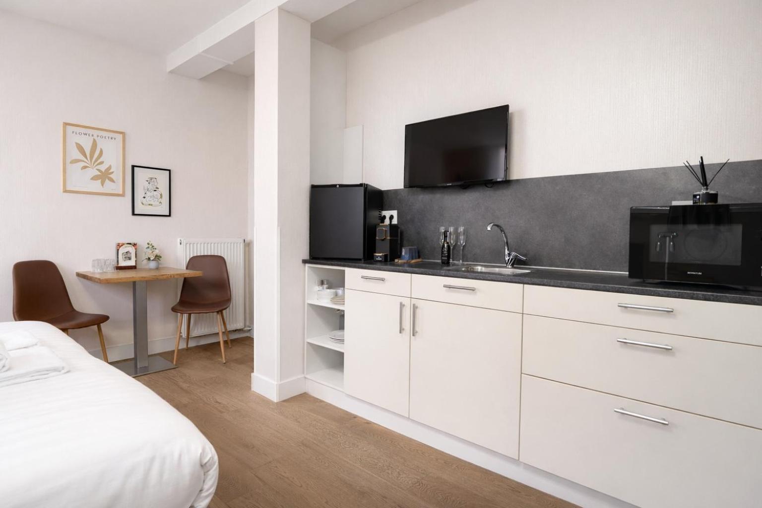 Superior King Room