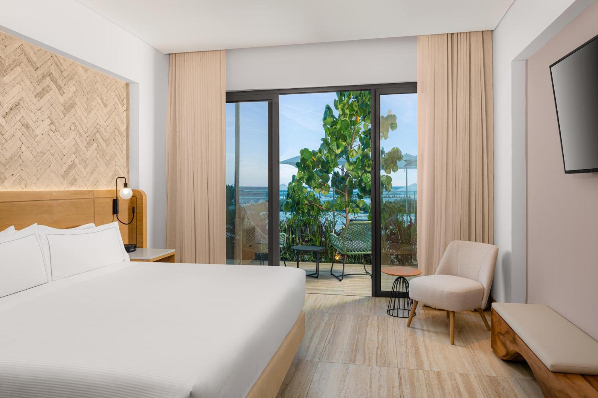 Family King Room Ocean View