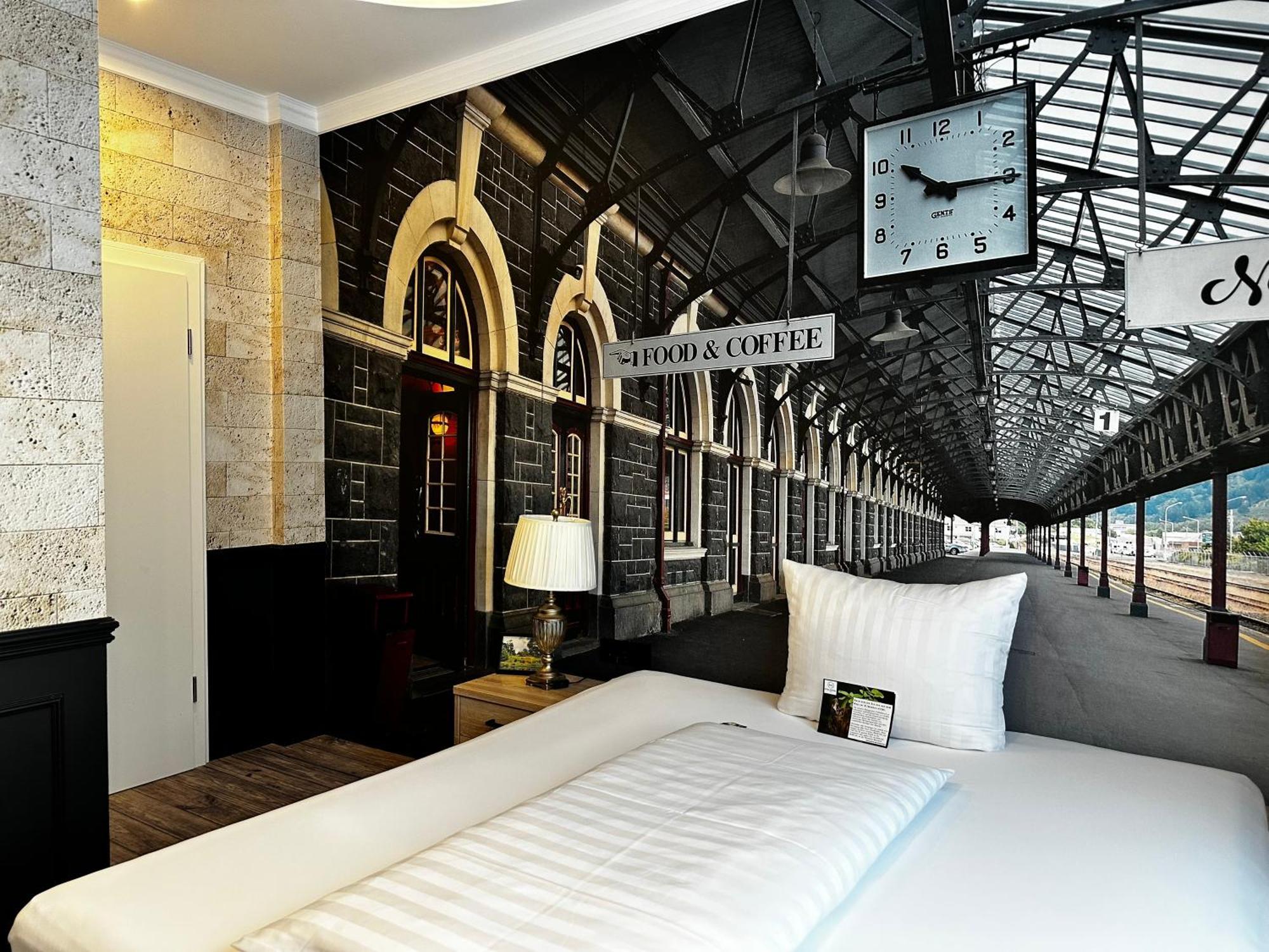 Superior Single Room