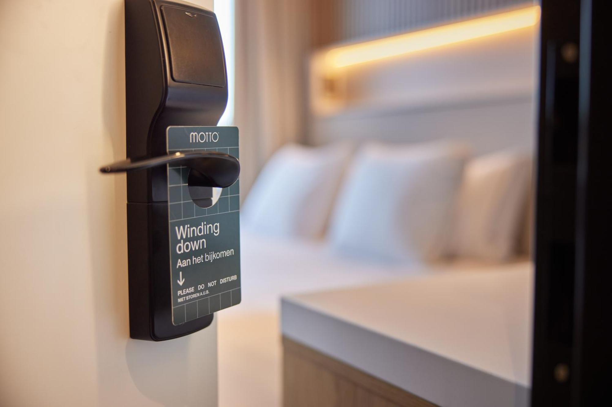 Compact Twin Room