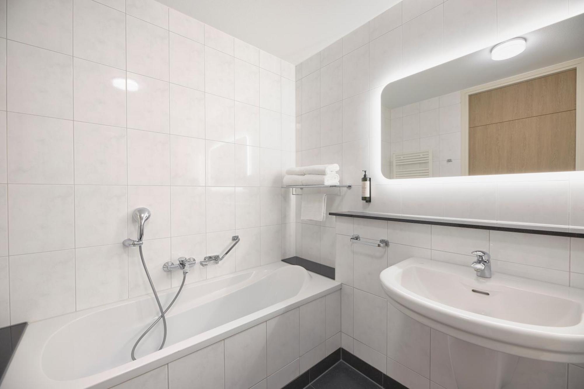 Comfort Twin Room