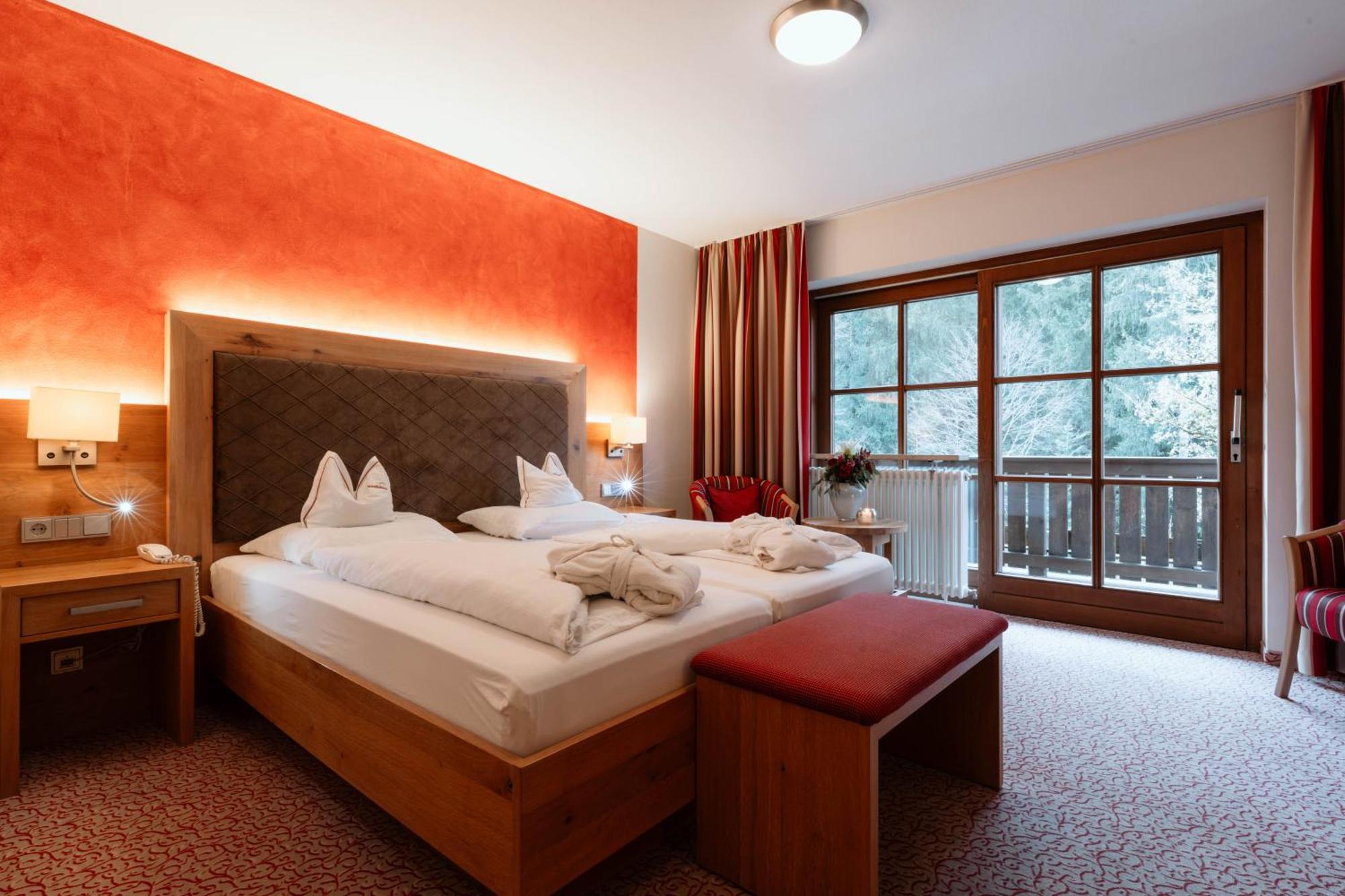 Comfort Double or Twin Room