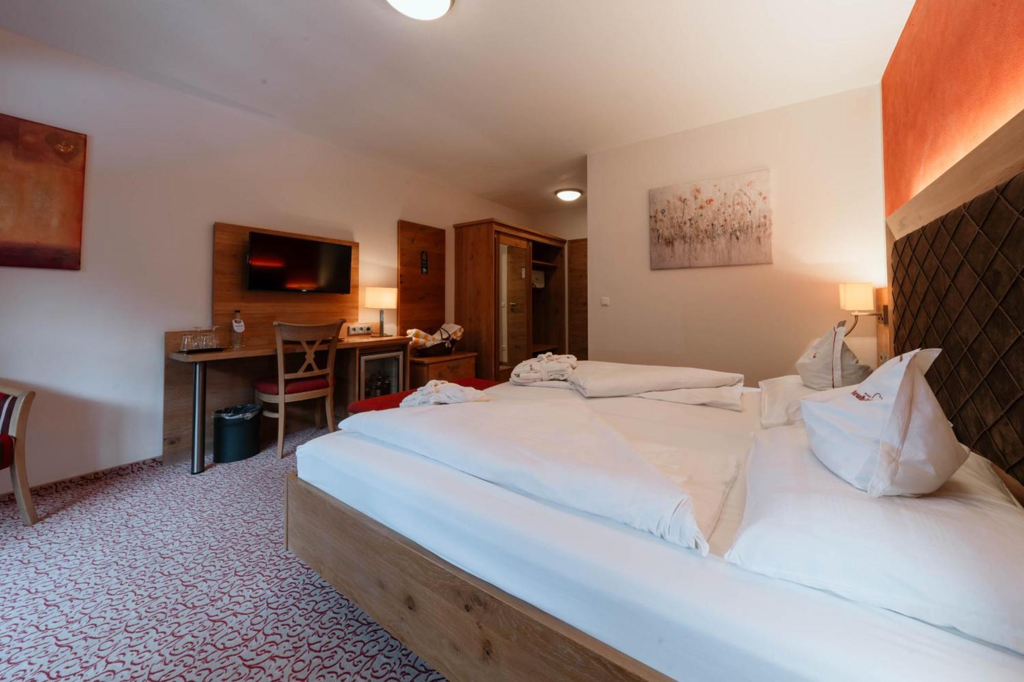 Comfort Double or Twin Room