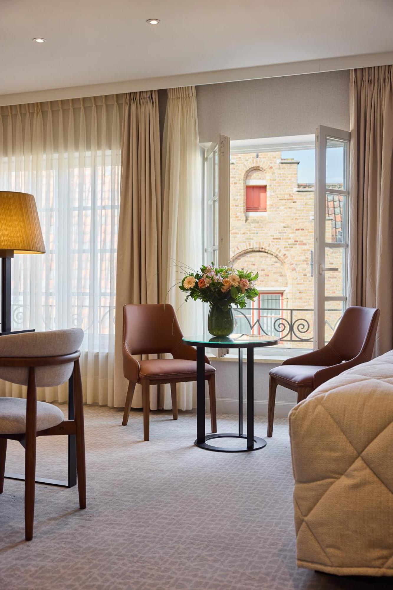 Luxury Room