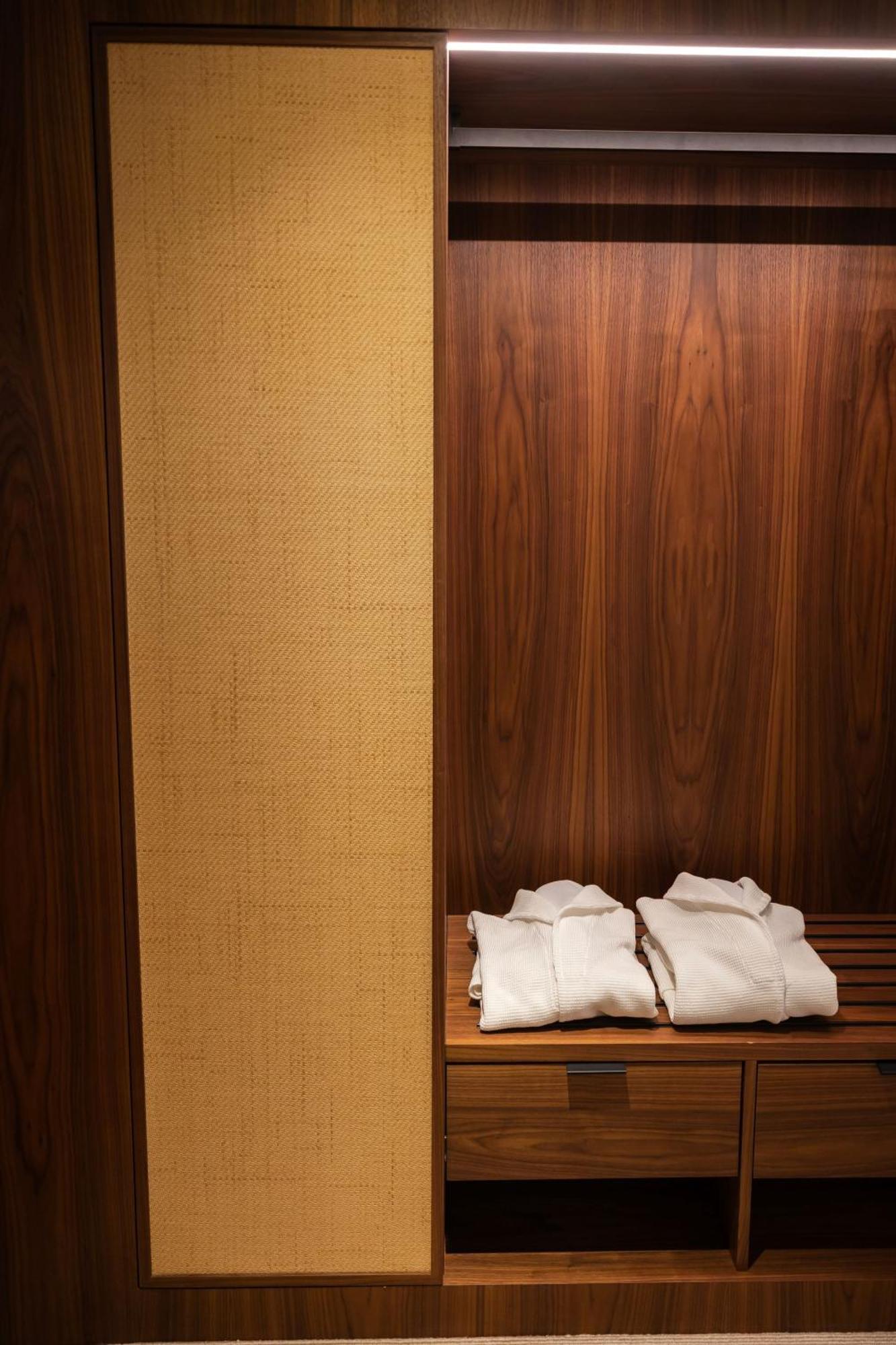 Prestige Twin Room