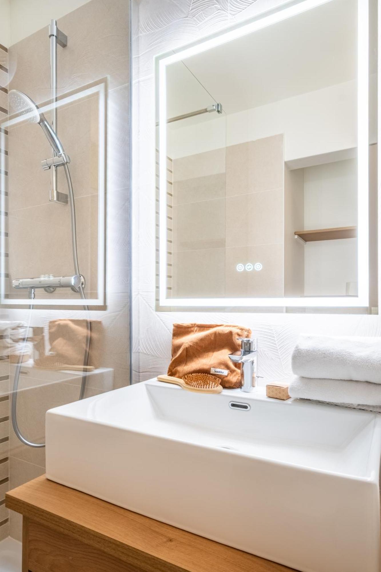 Superior Studio Sleepling Alcove Air Conditioning Balcony